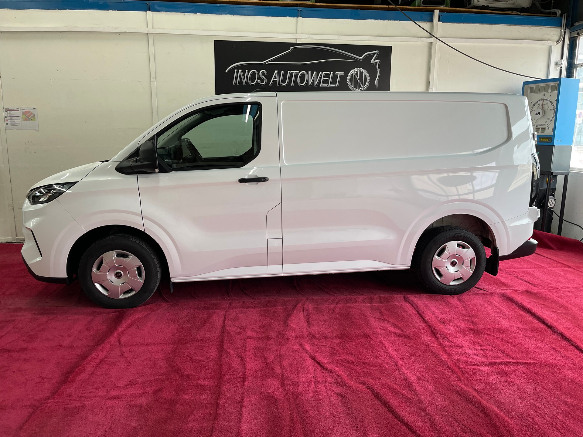 FORD Transit Custom Van 280 L1 H1 Trend-image-2