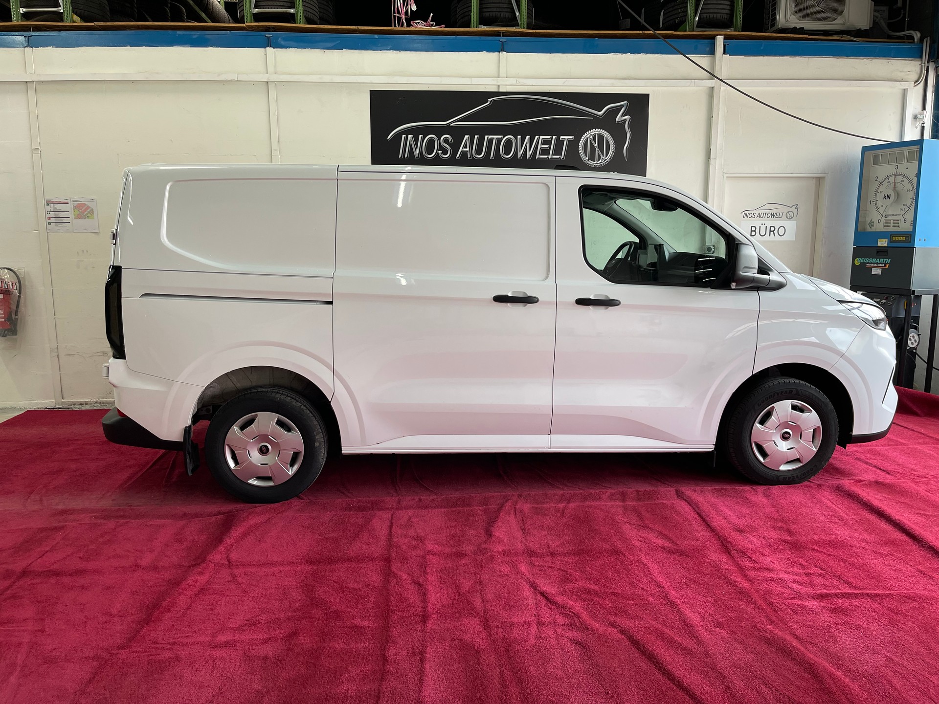 FORD Transit Custom Van 280 L1 H1 Trend-image-3