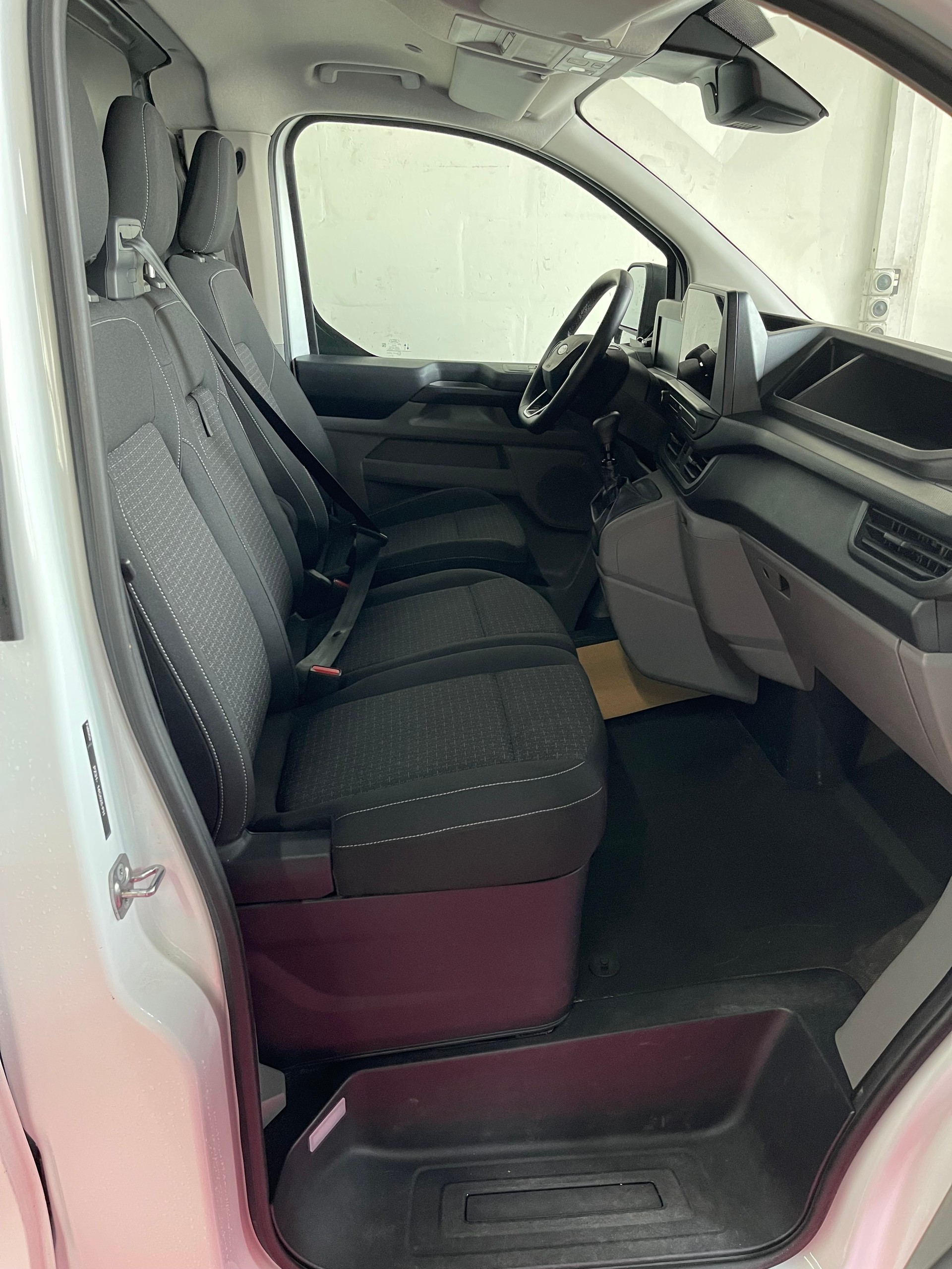 FORD Transit Custom Van 280 L1 H1 Trend-image-13