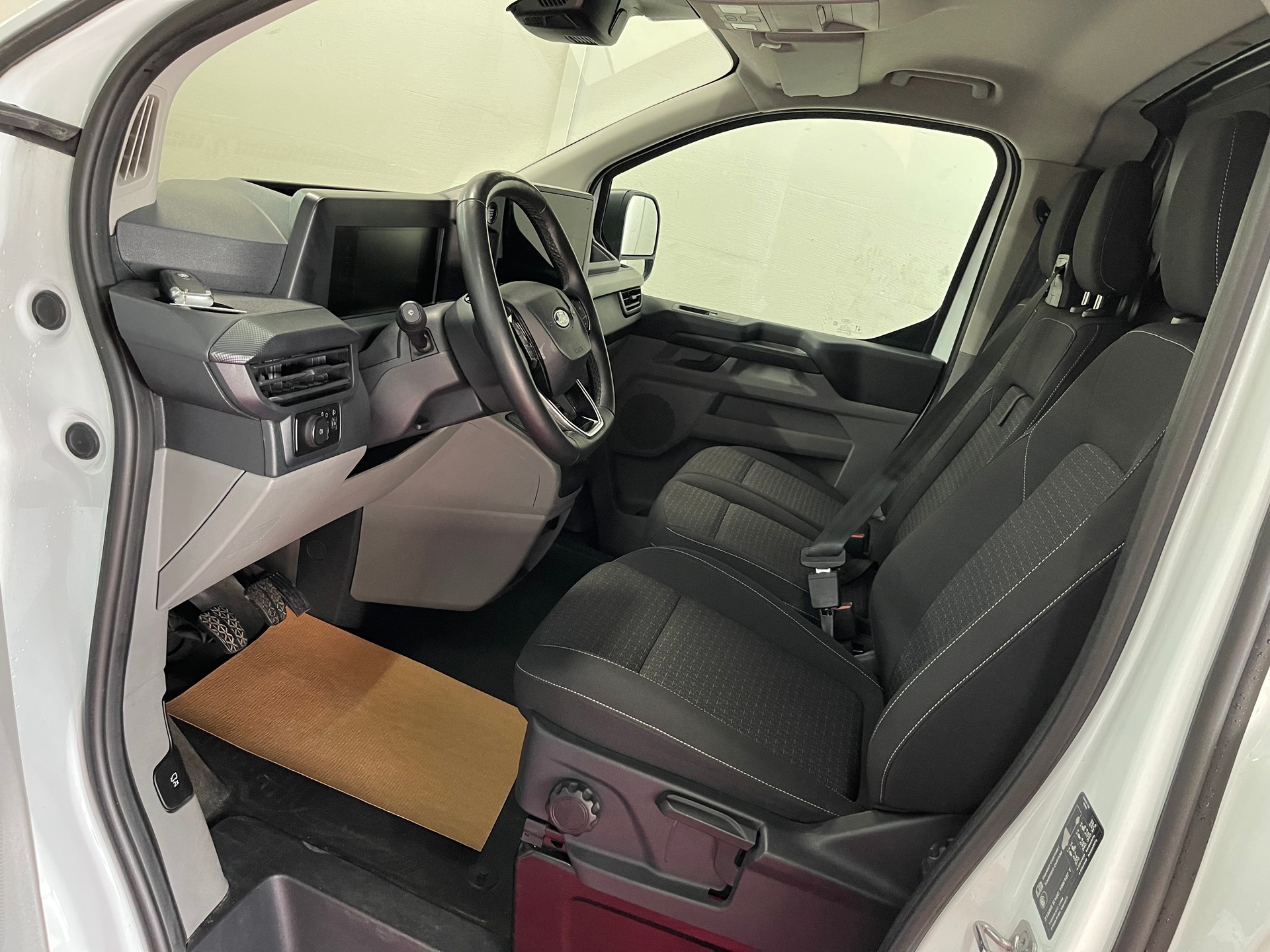 FORD Transit Custom Van 280 L1 H1 Trend-image-8