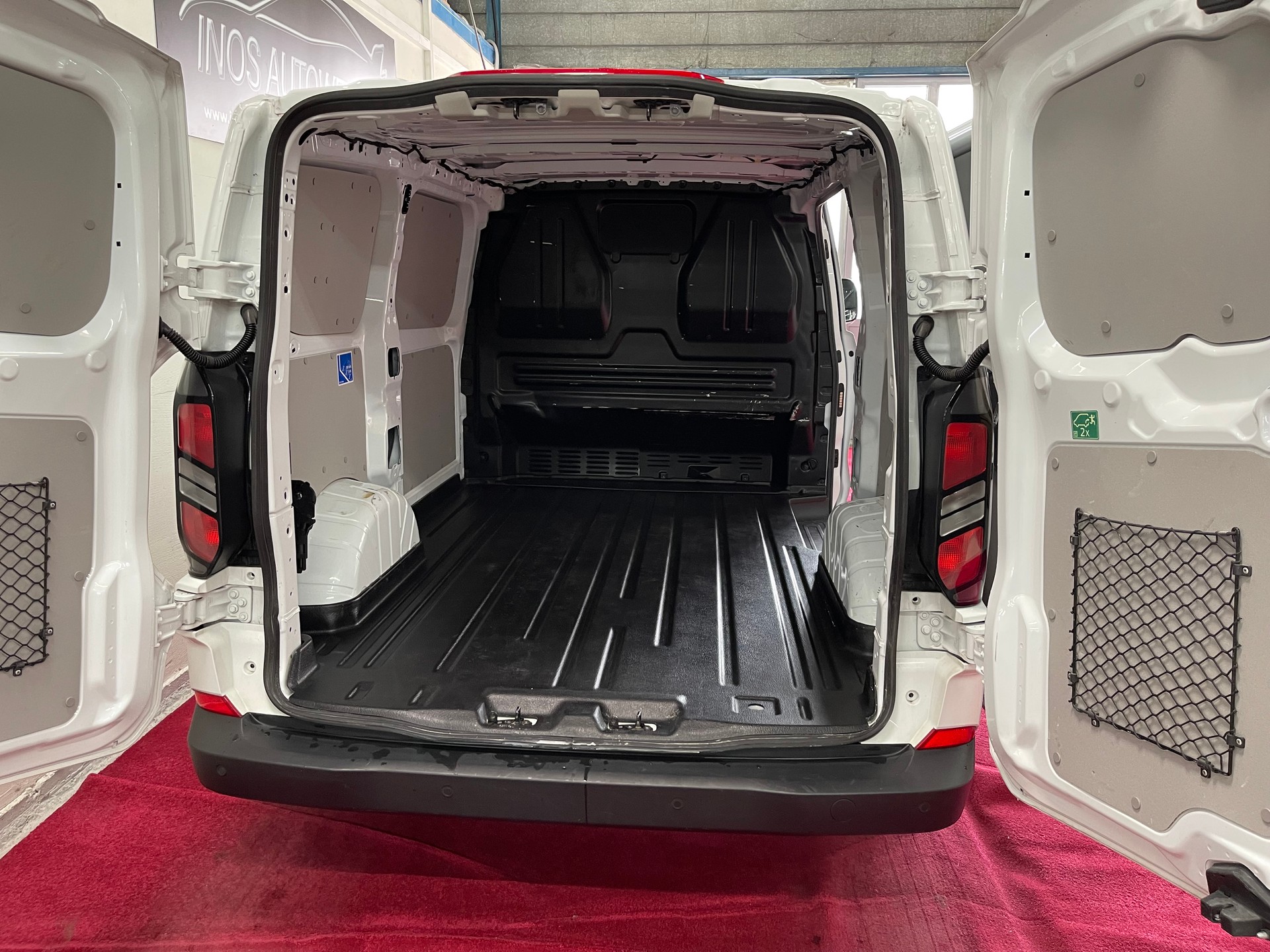 FORD Transit Custom Van 280 L1 H1 Trend-image-6