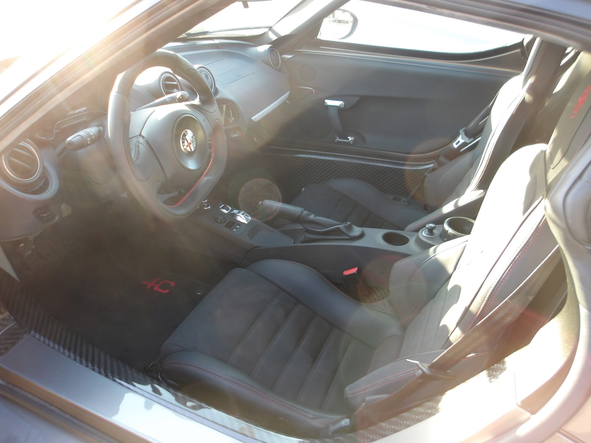 ALFA ROMEO 4C 1750 TBi TCT-image-8