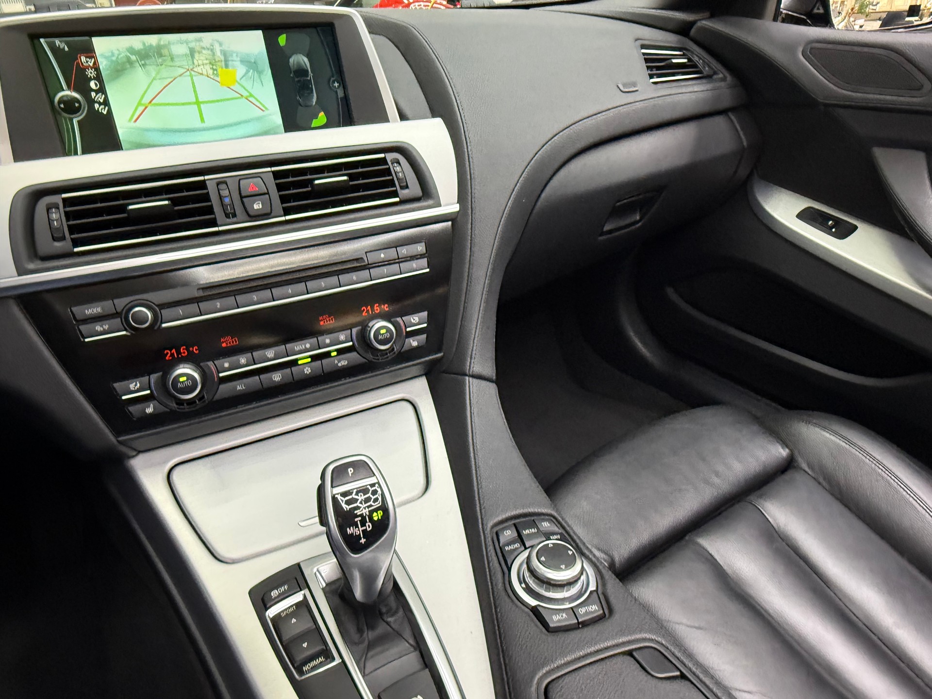 BMW 640i Cabrio frische MFK inkl. Garantie!-image-12
