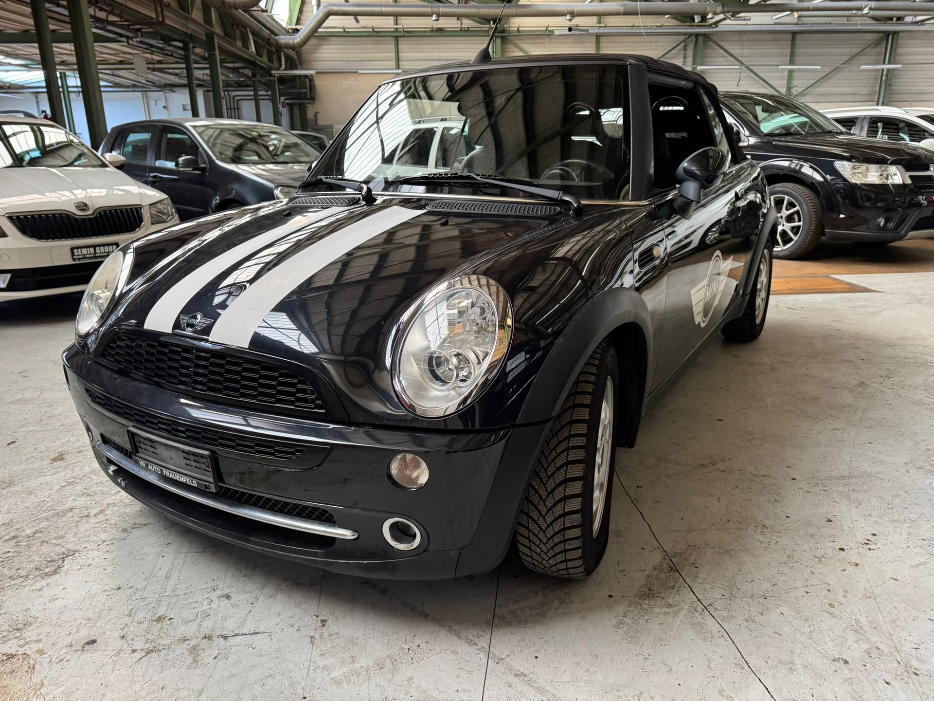MINI Cooper Cabriolet **Motor läuft auf drei Zylinder***-image-3