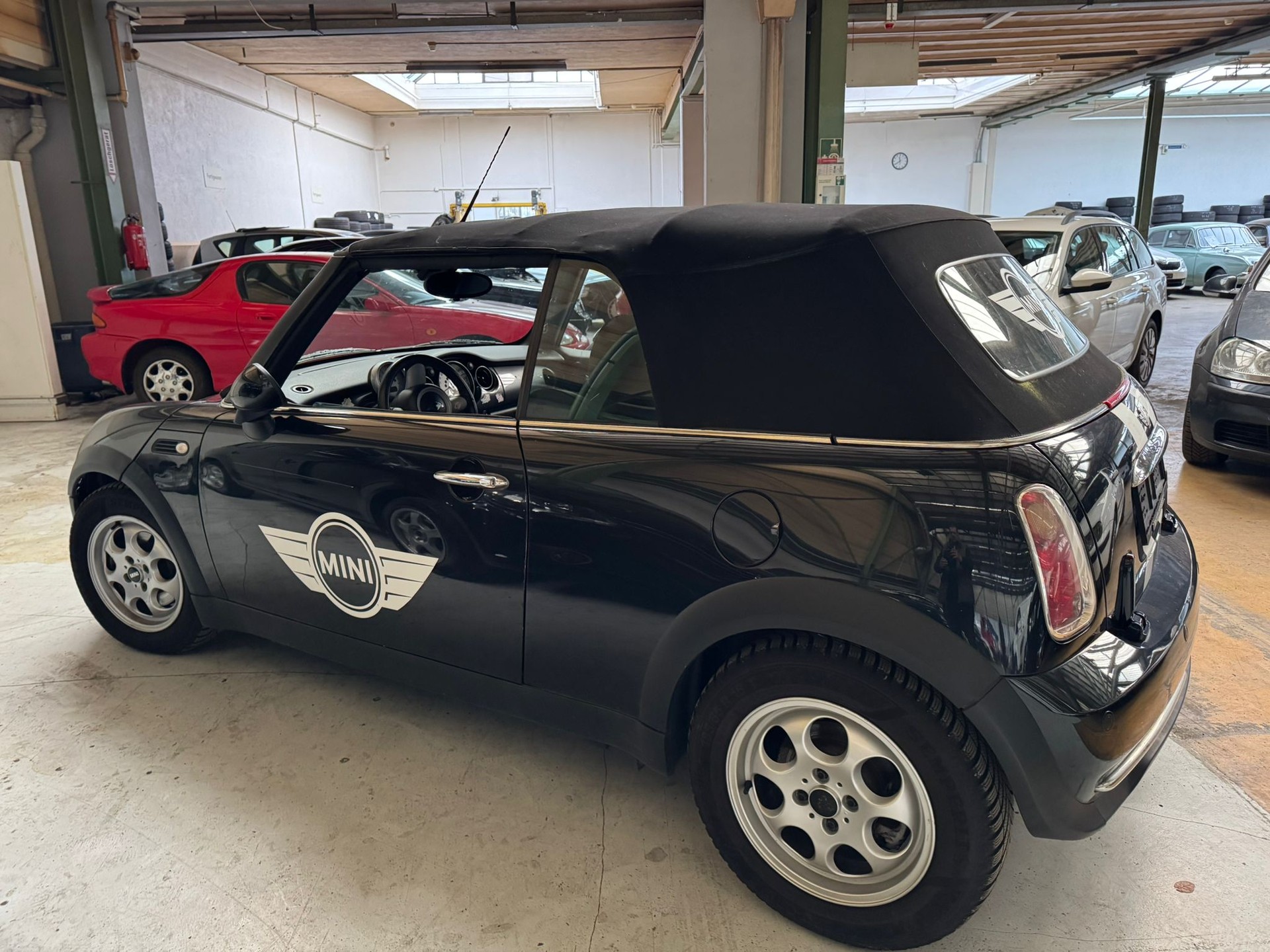 MINI Cooper Cabriolet **Motor läuft auf drei Zylinder***-image-6