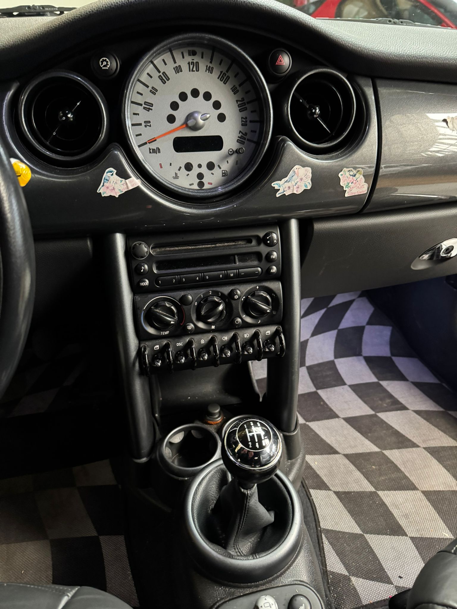 MINI Cooper Cabriolet **Motor läuft auf drei Zylinder***-image-14