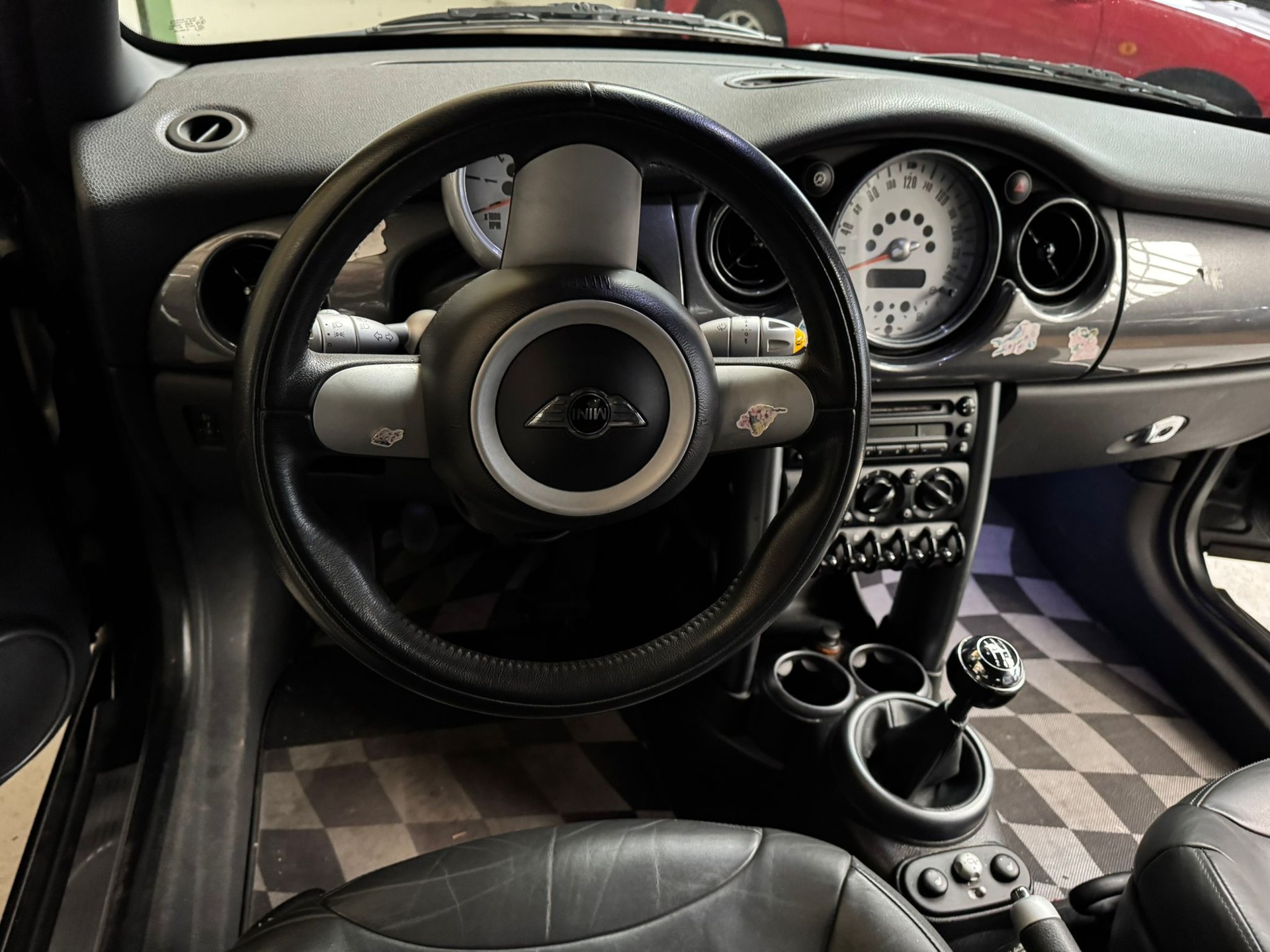 MINI Cooper Cabriolet **Motor läuft auf drei Zylinder***-image-12