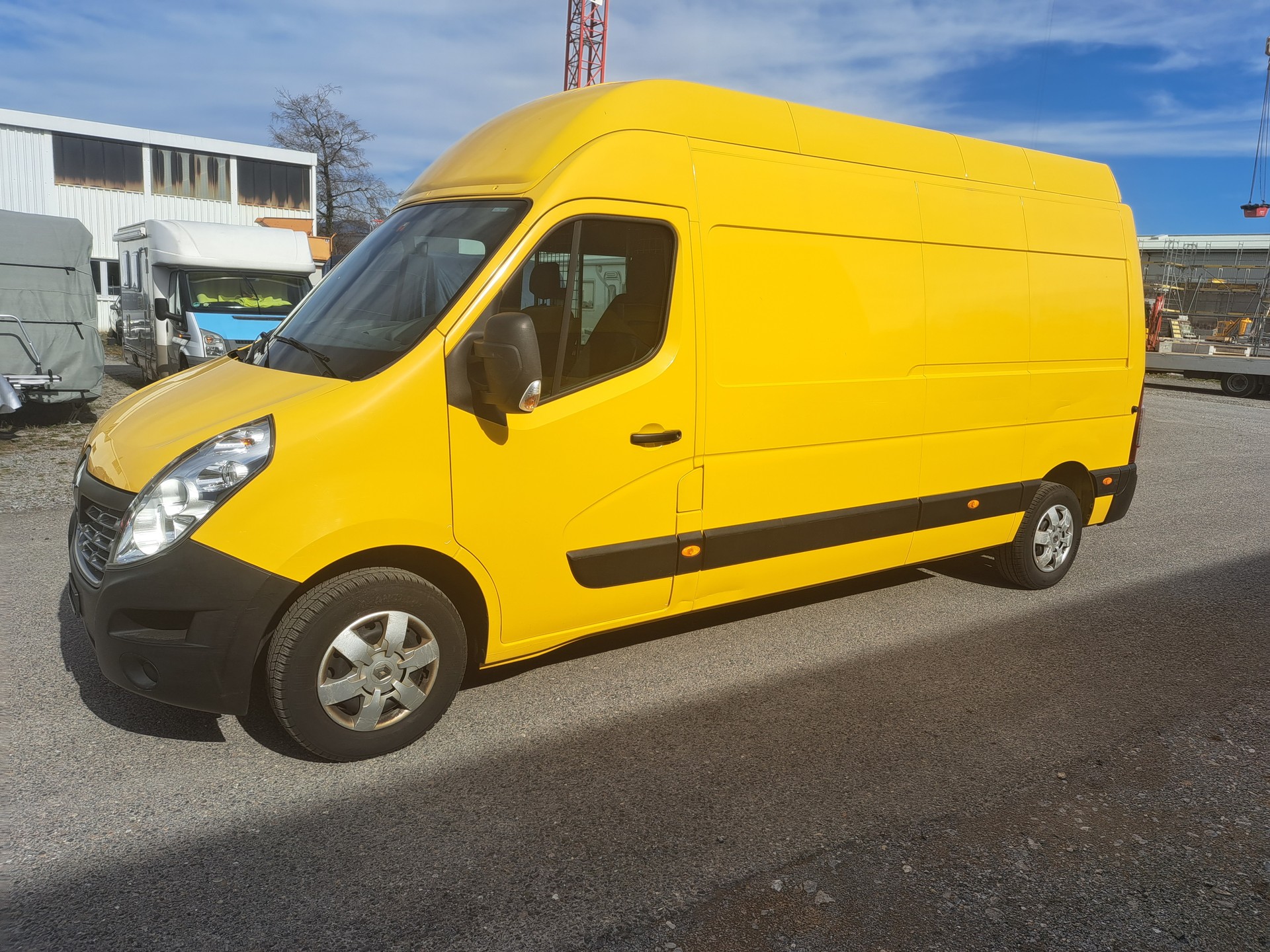 RENAULT Master T35 2.3dCi 130 L3H3