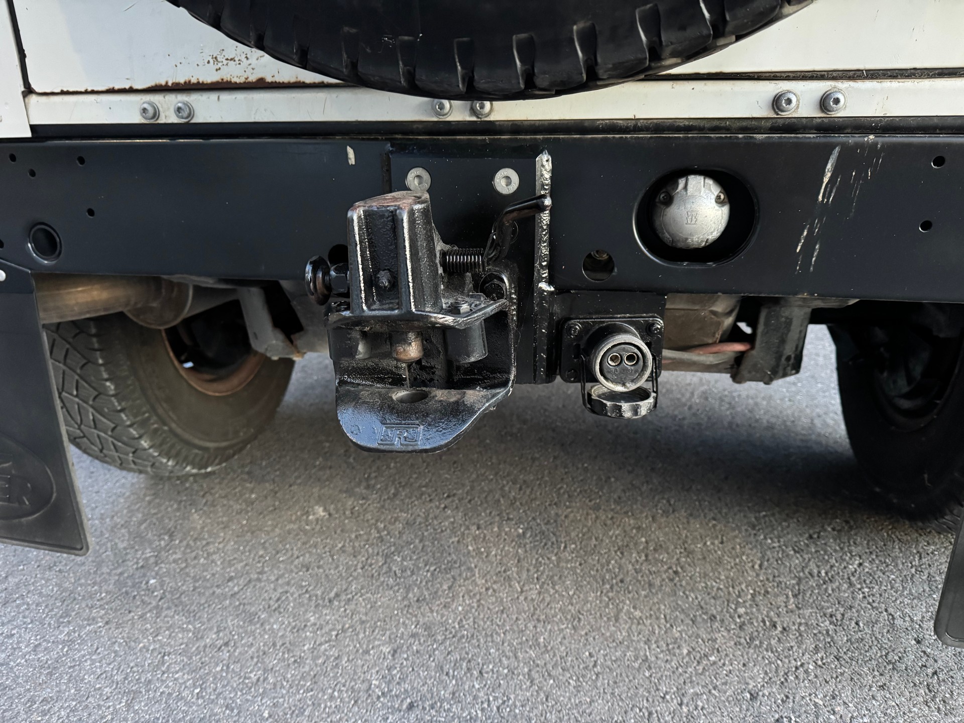 LAND ROVER Defender 90 SW 2.5 Td5-image-13