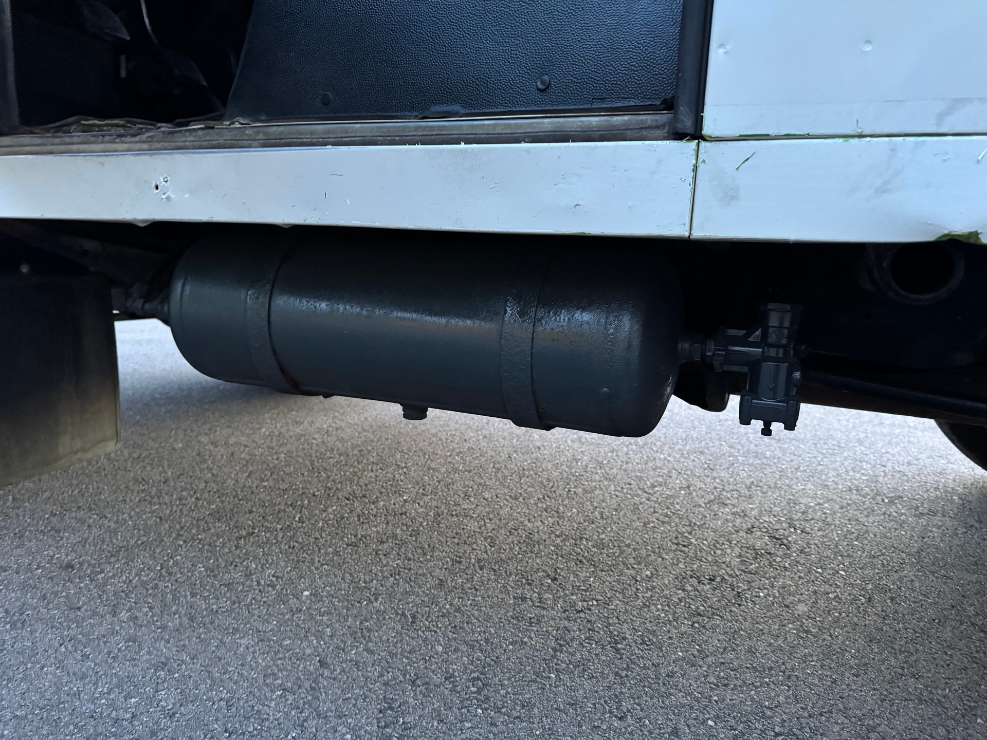 LAND ROVER Defender 90 SW 2.5 Td5-image-12