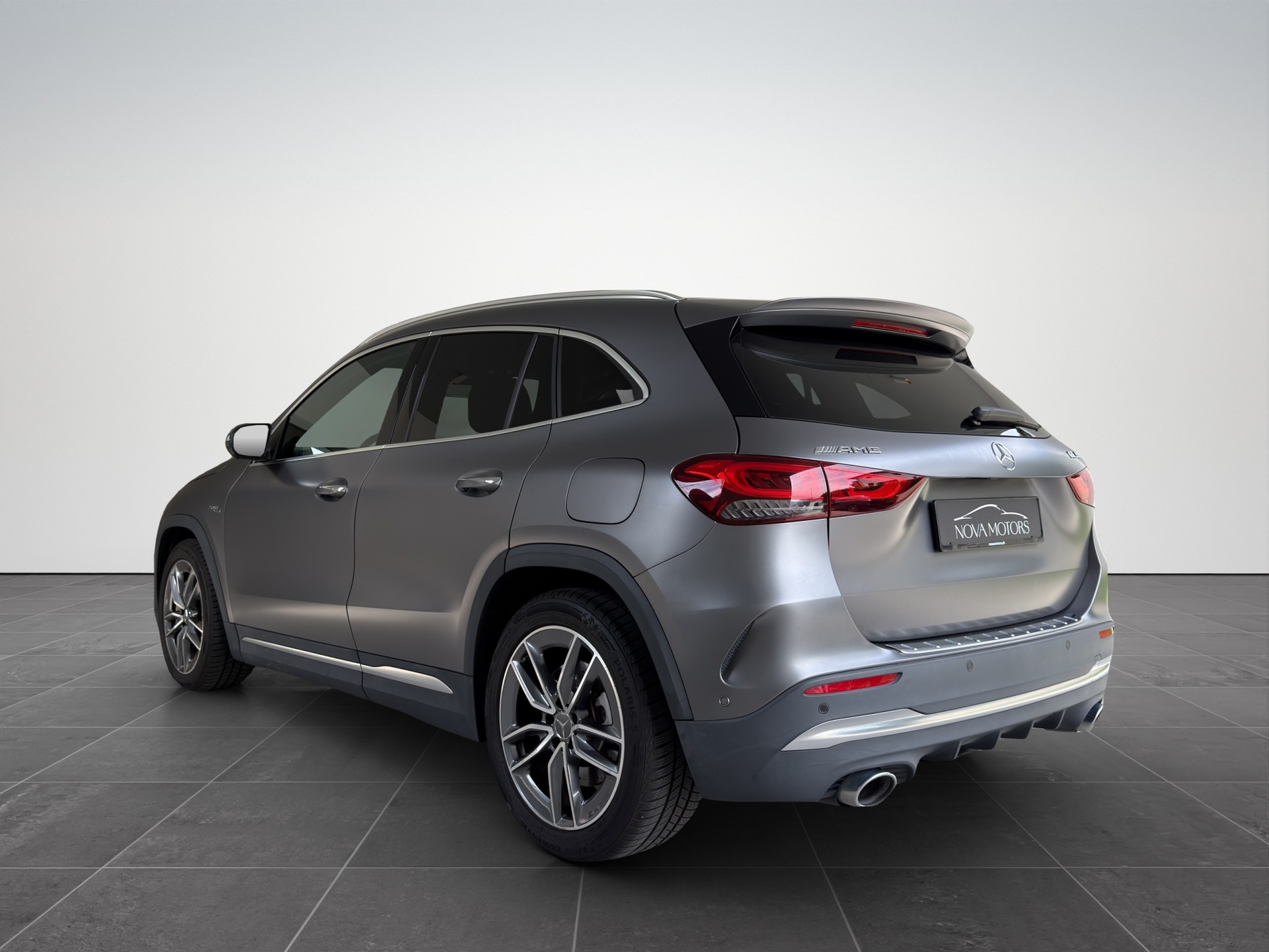 MERCEDES-BENZ GLA 35 AMG 4Matic 8G-Speedshift DCT-image-3