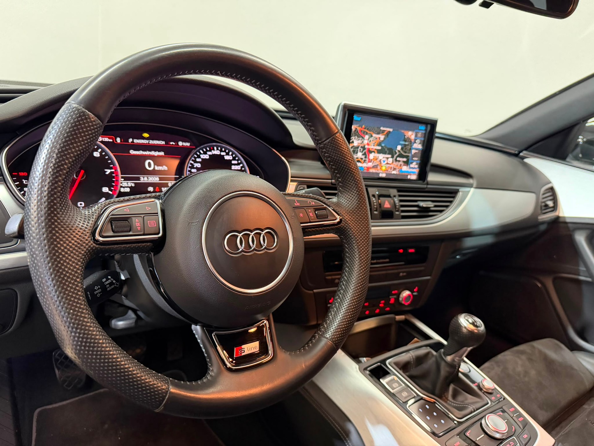 AUDI A6 Limousine 2.0 TFSI S-Line-image-5