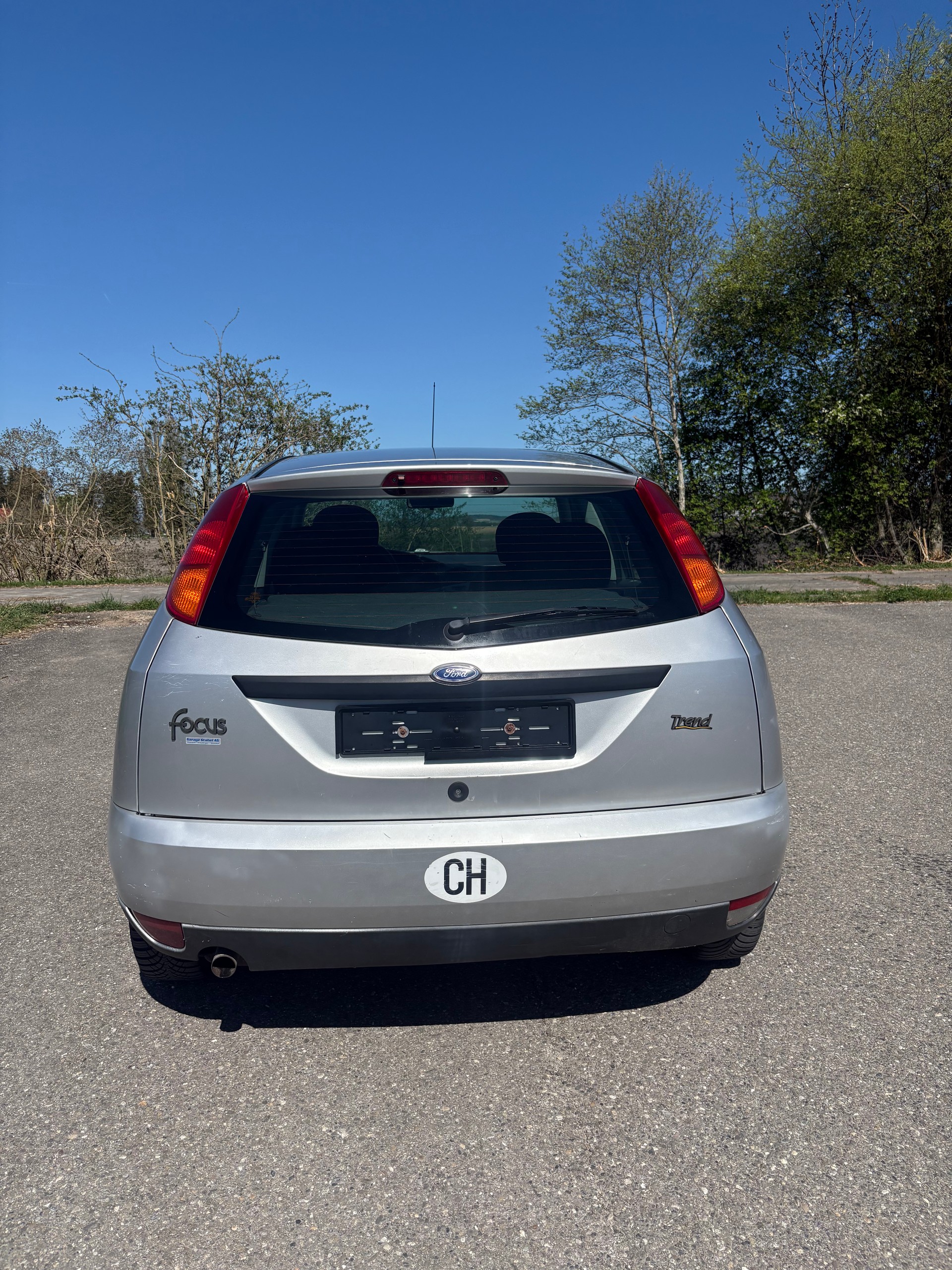 FORD Focus 1.6i 16V Ghia-image-5