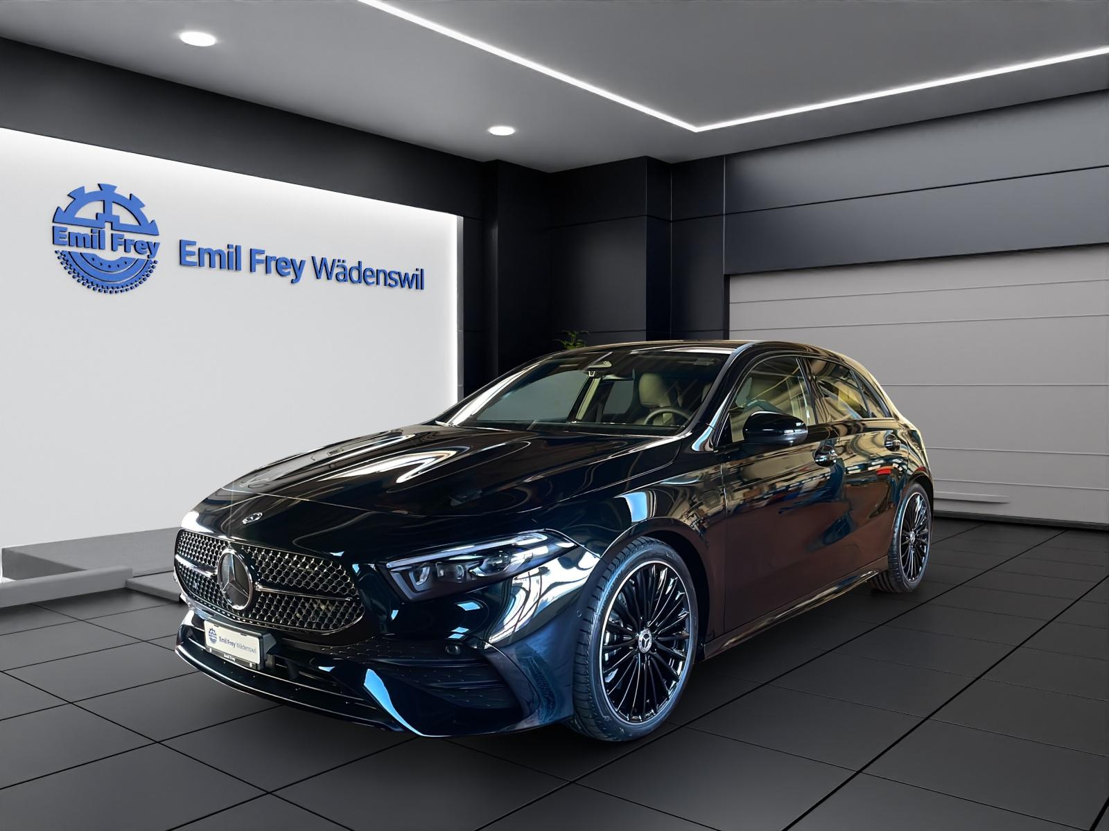 MERCEDES-BENZ A 220 4MATIC AMG Line-image-0