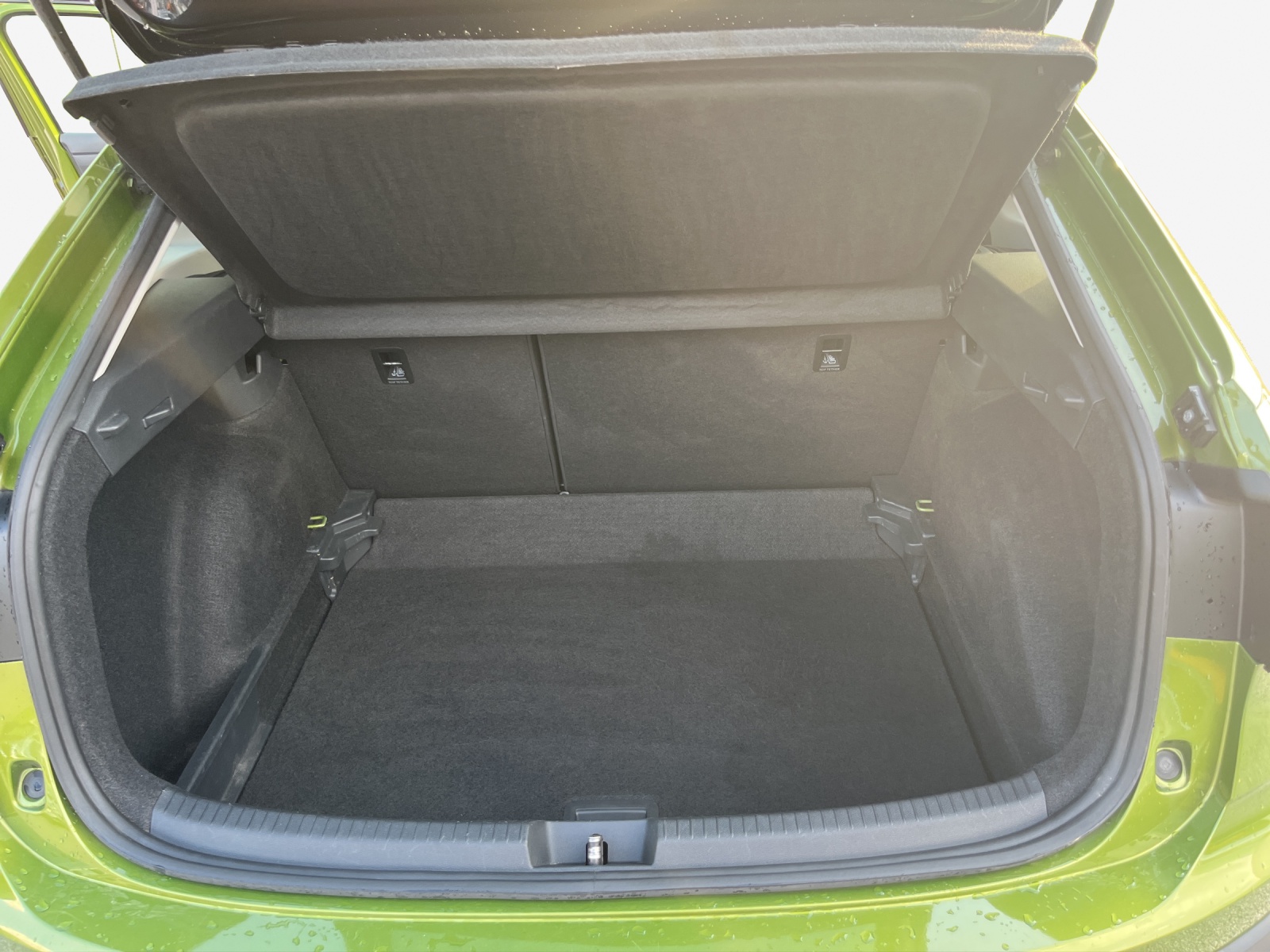 VW Taigo 1.0 TSI Style DSG-image-12