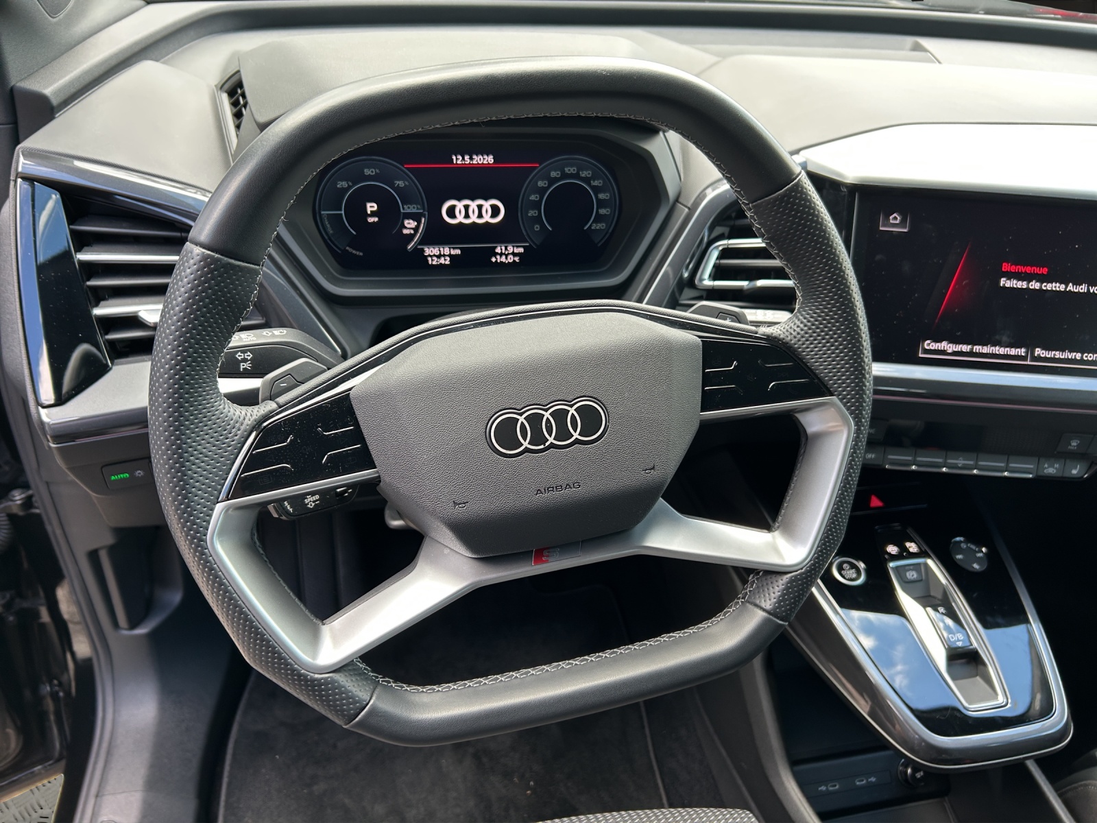 AUDI Q4 e-tron 35-image-9