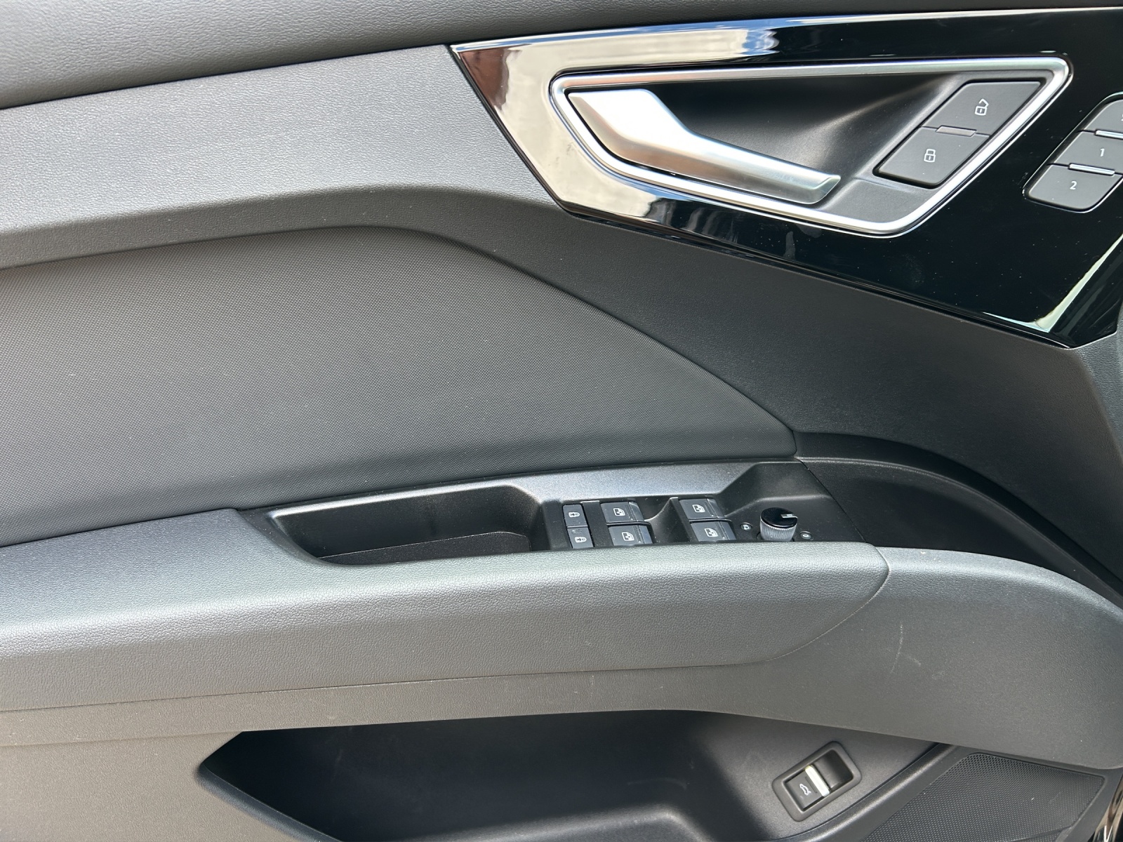 AUDI Q4 e-tron 35-image-18