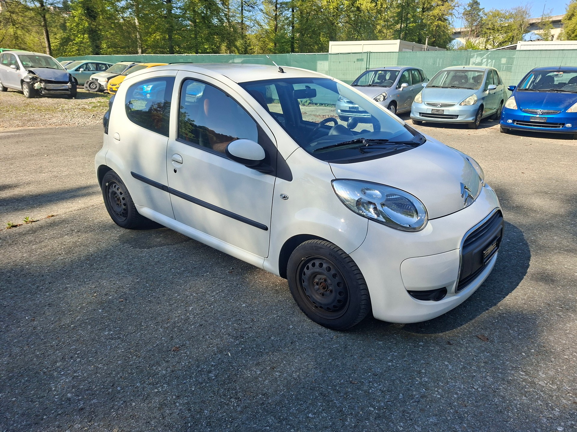 CITROEN C1 1.0i Essentiel (X)-showroom-element-1