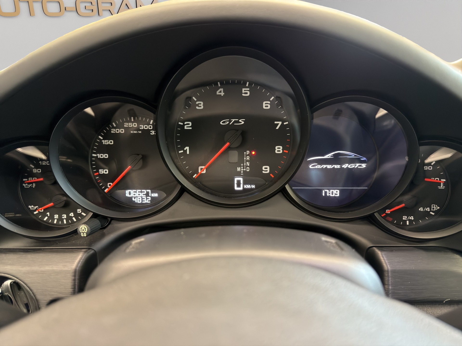 PORSCHE 911 Carrera 4 GTS PDK-image-14