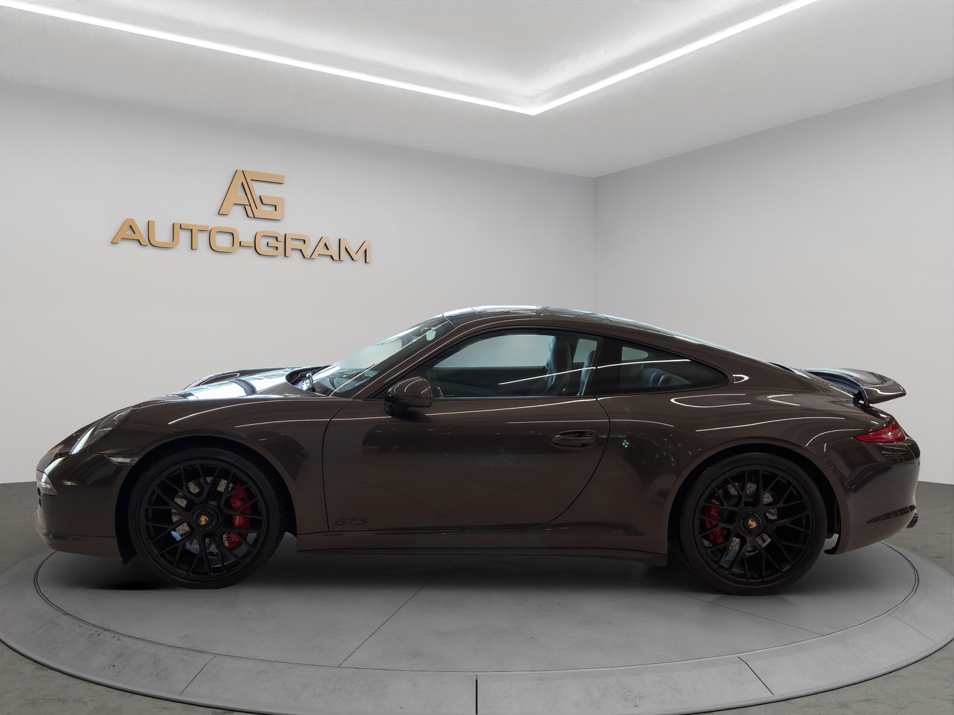 PORSCHE 911 Carrera 4 GTS PDK-image-2