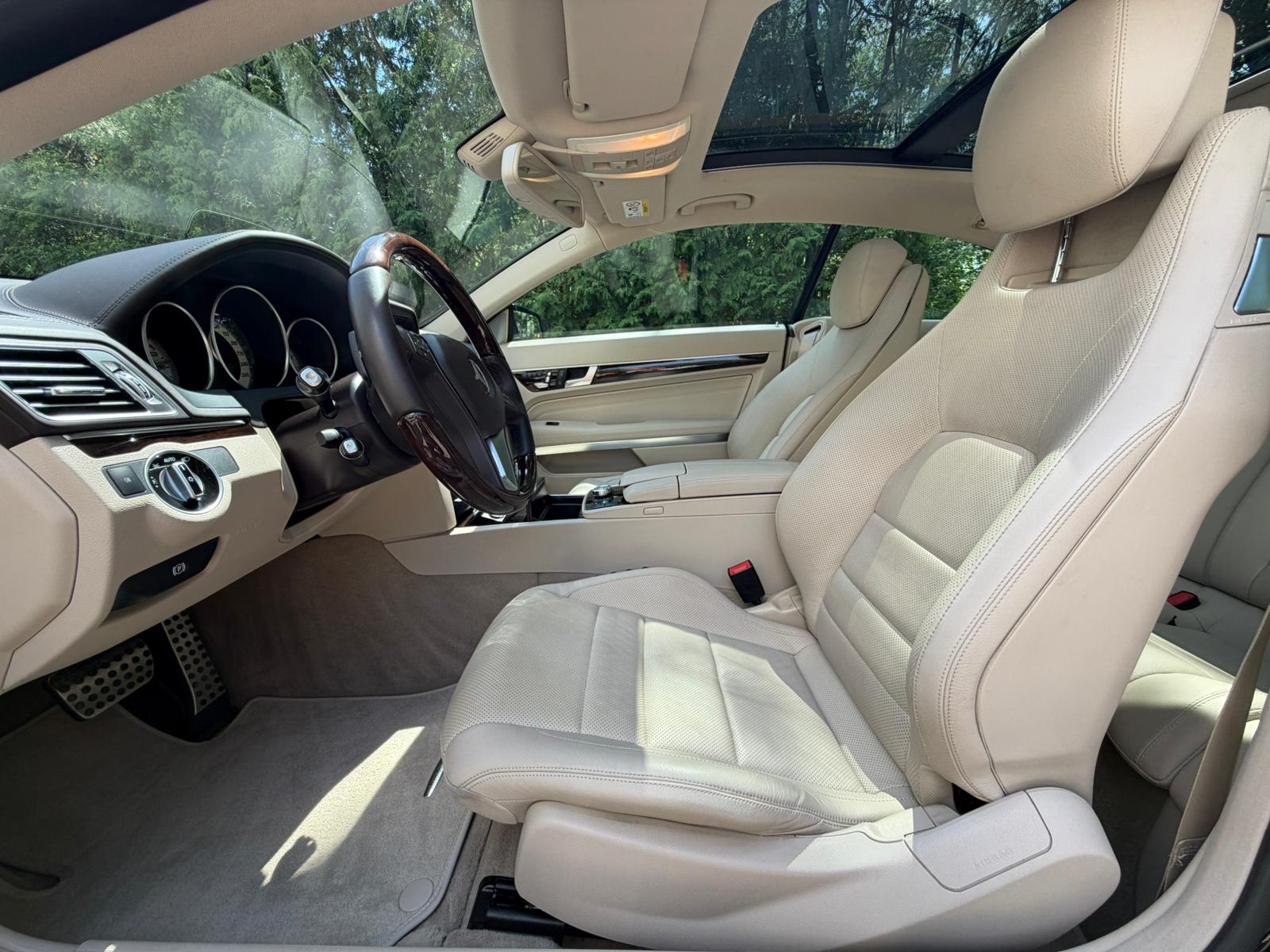 MERCEDES-BENZ E 350 4Matic AMG Line 7G-Tronic-image-9
