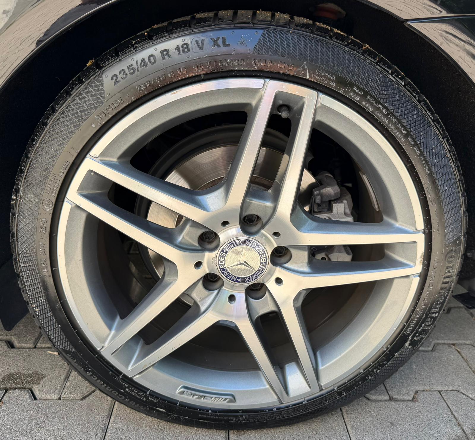 MERCEDES-BENZ E 350 4Matic AMG Line 7G-Tronic-image-8