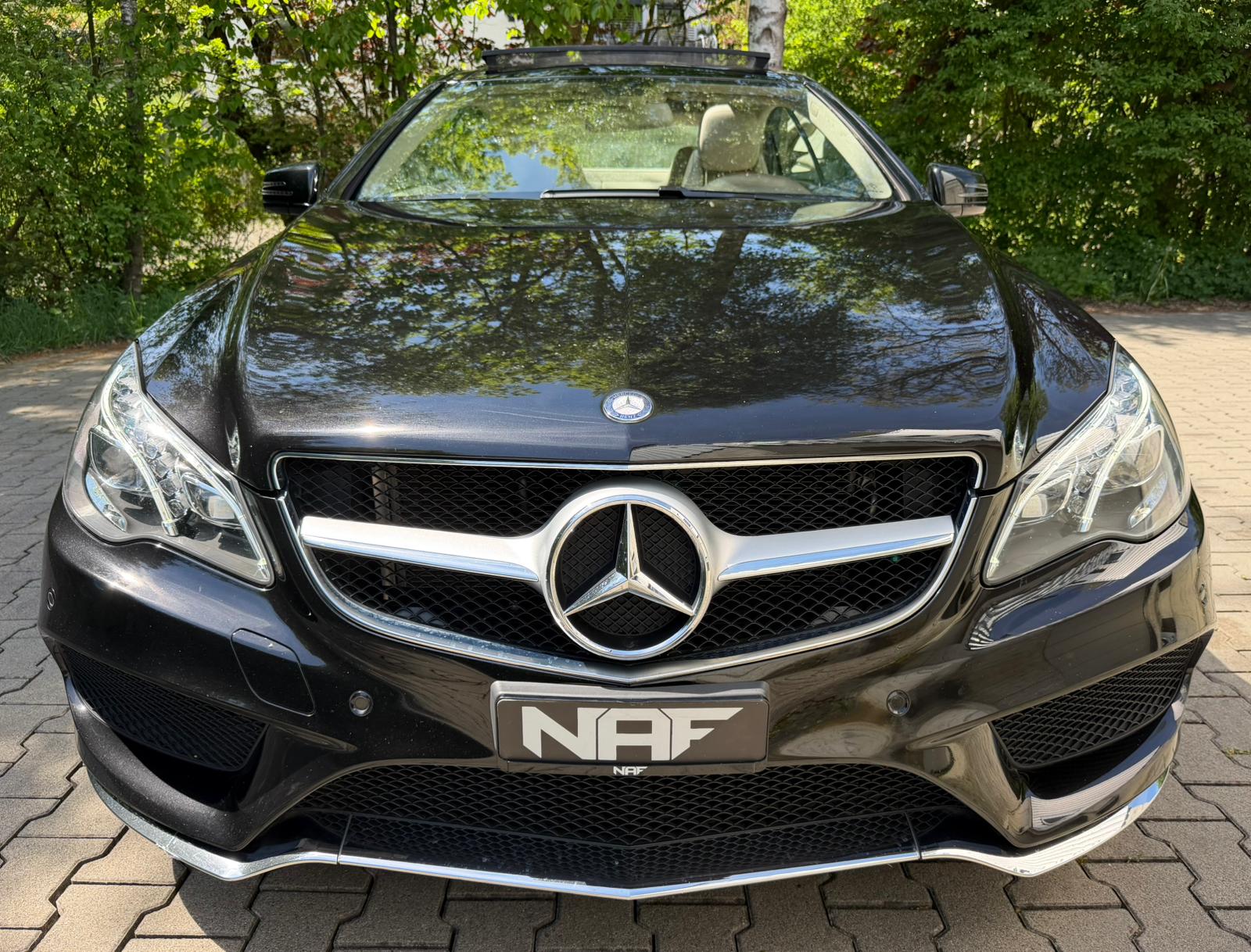 MERCEDES-BENZ E 350 4Matic AMG Line 7G-Tronic-image-7