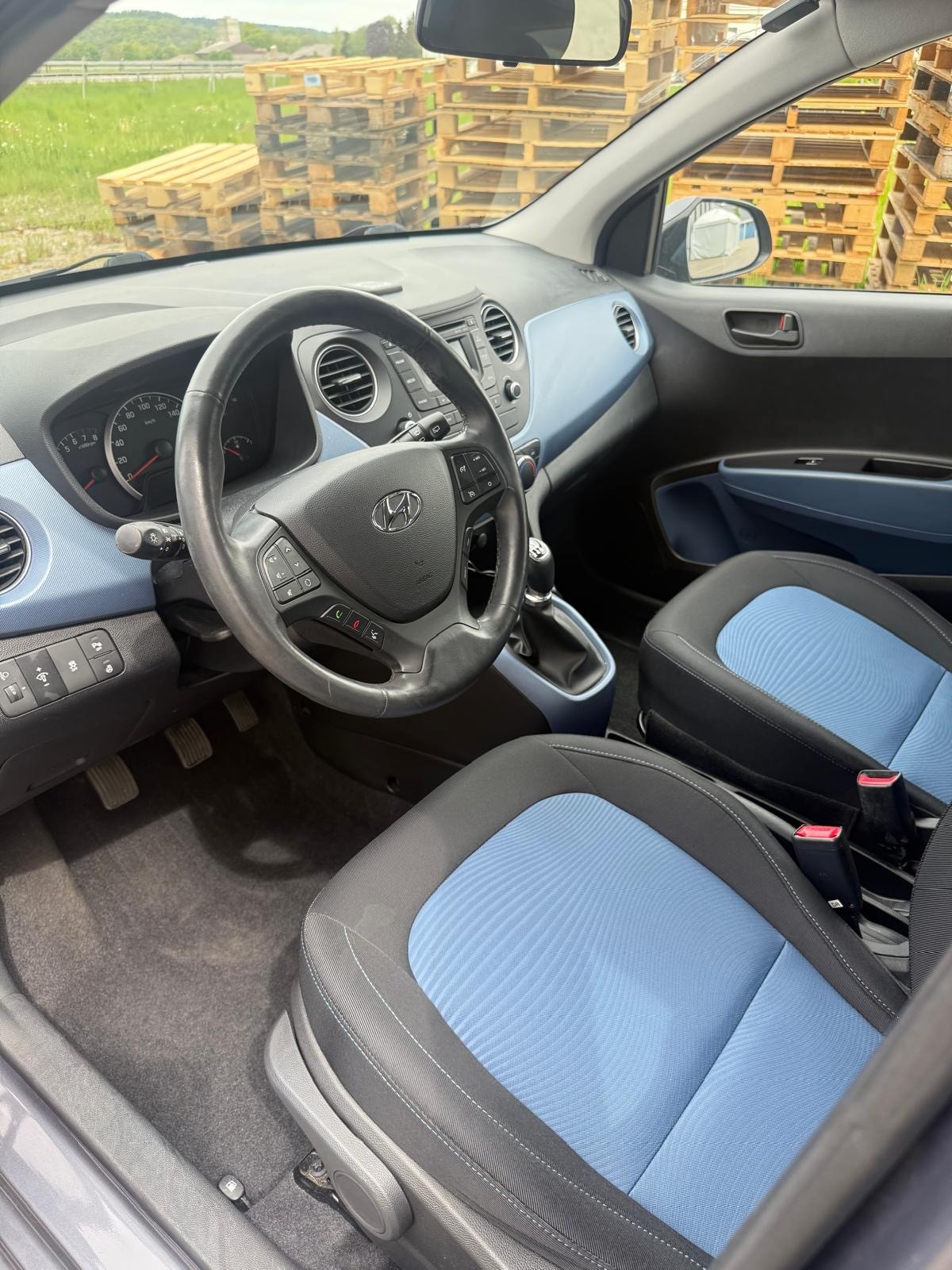 HYUNDAI i10 1.2 Vertex-image-8