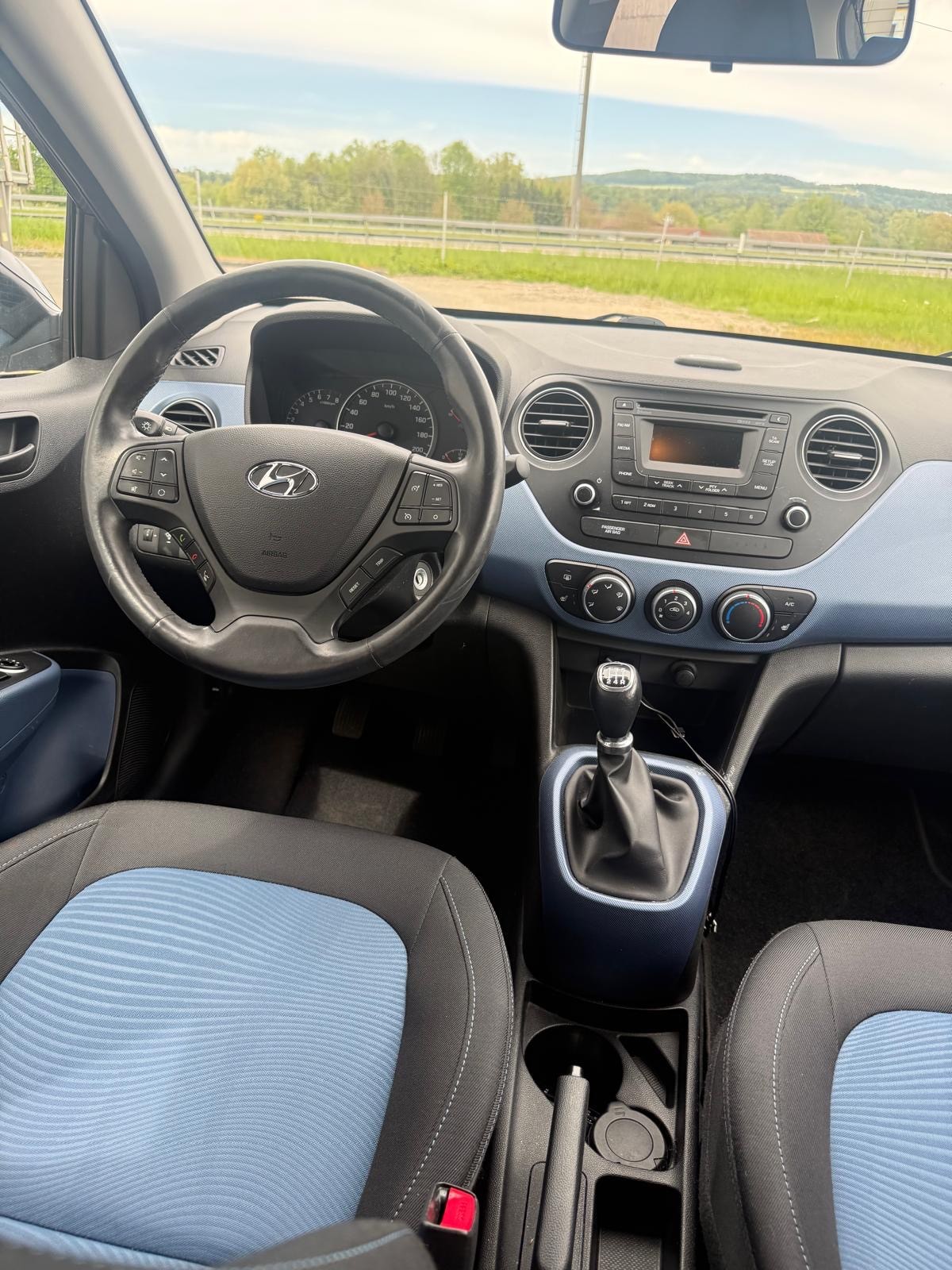 HYUNDAI i10 1.2 Vertex-image-9