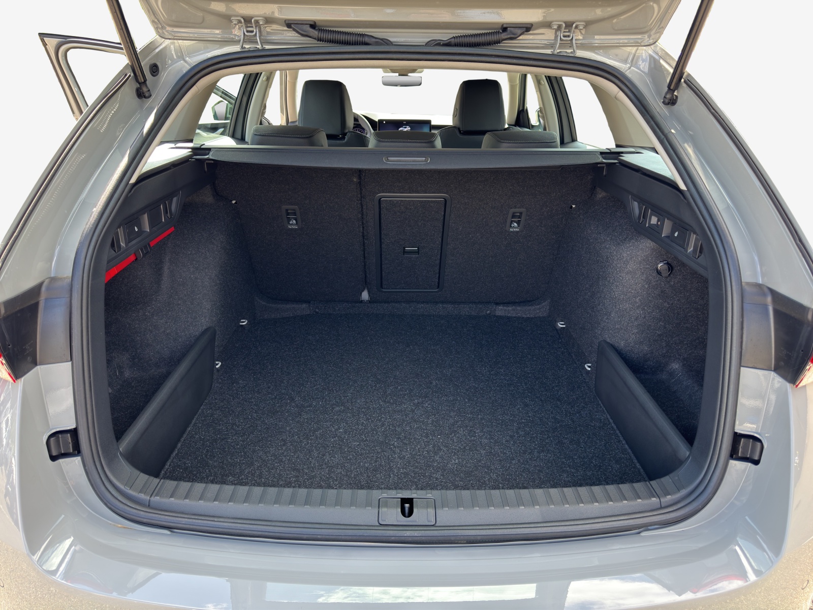 SKODA Octavia Selection 2.0 TDI 150PS 7DSG-image-12