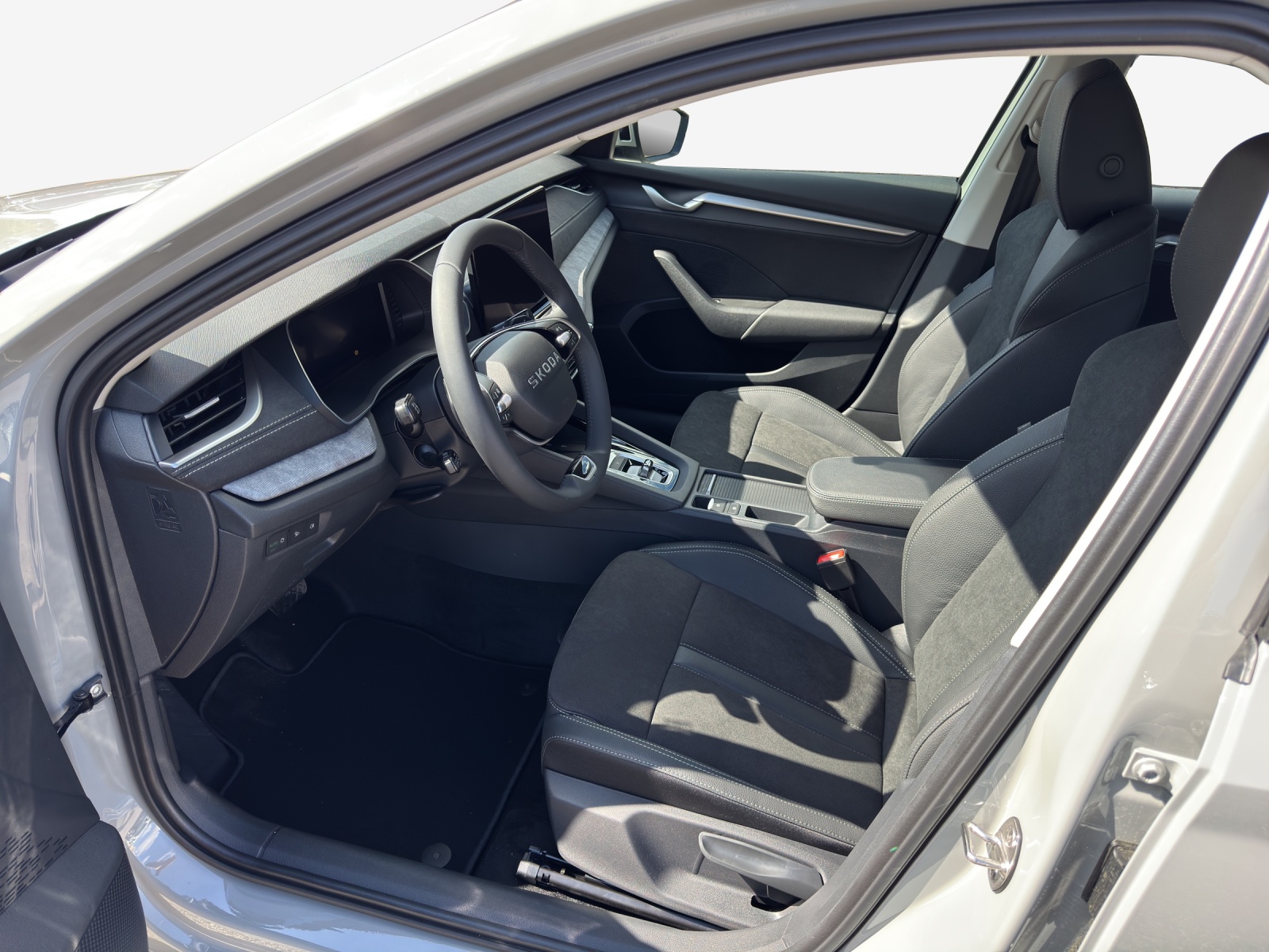 SKODA Octavia Selection 2.0 TDI 150PS 7DSG-image-7