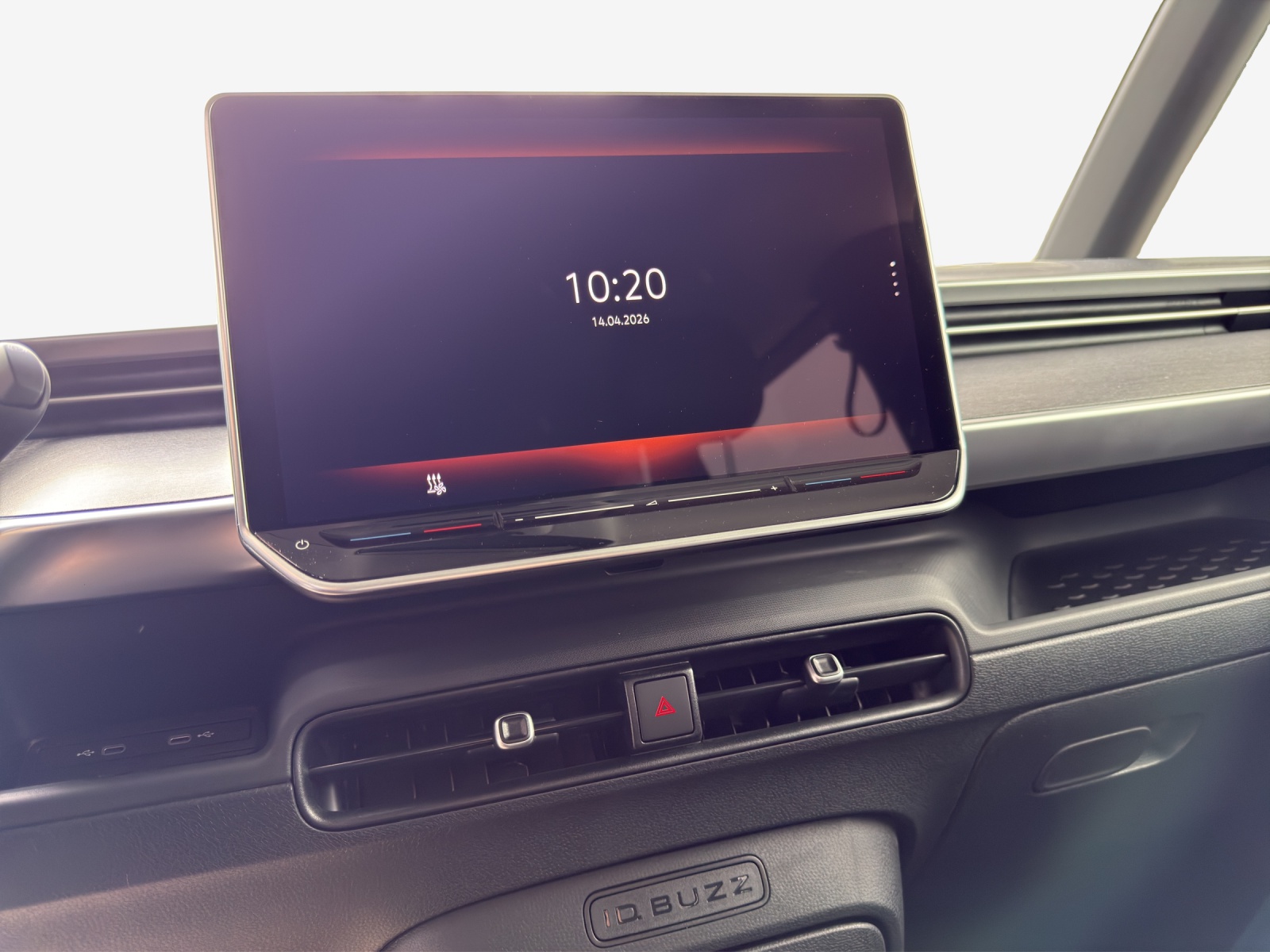 VW ID.Buzz LWB Pro-image-10