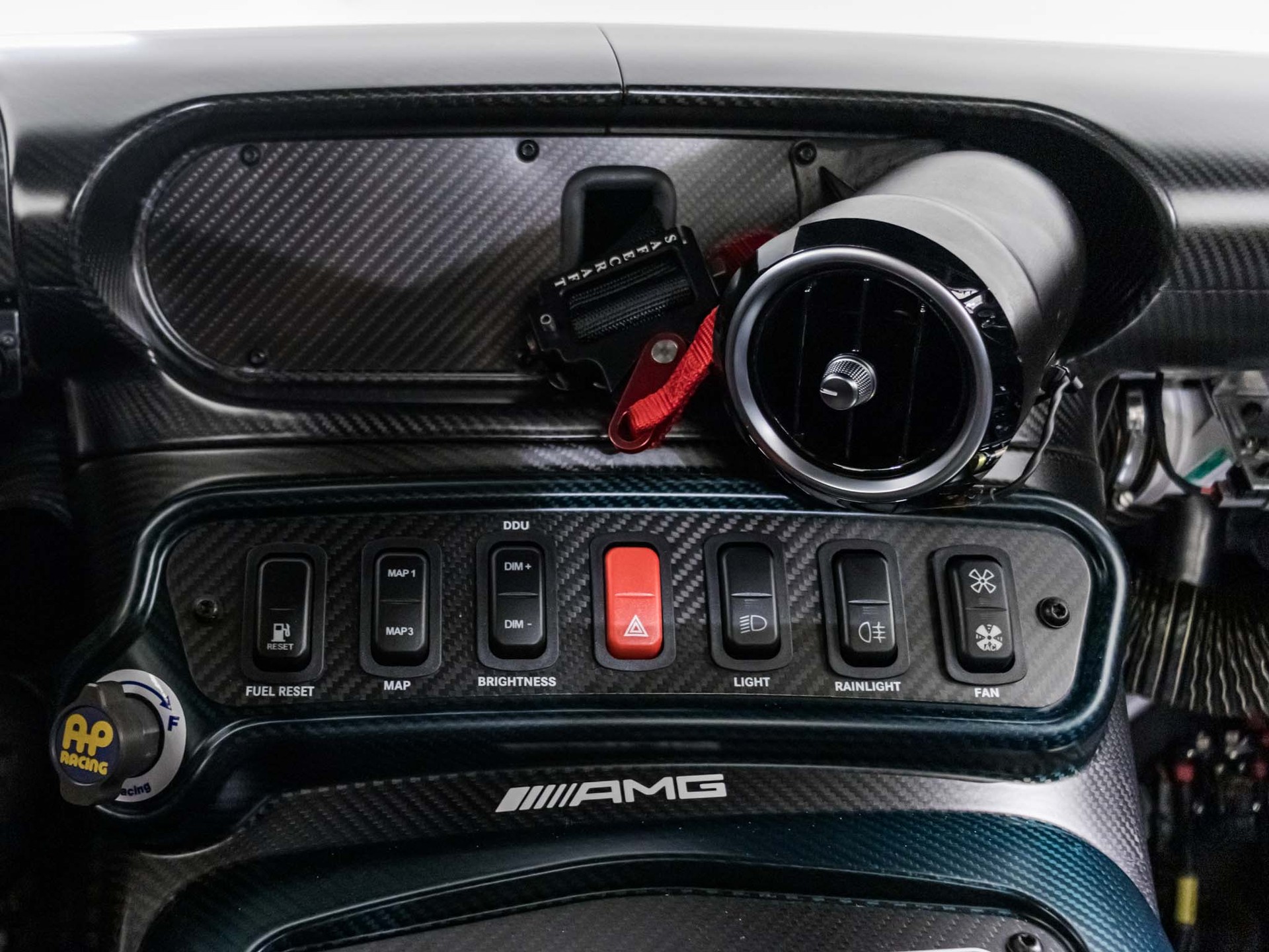 MERCEDES-BENZ AMG GT 2 PRO-image-12