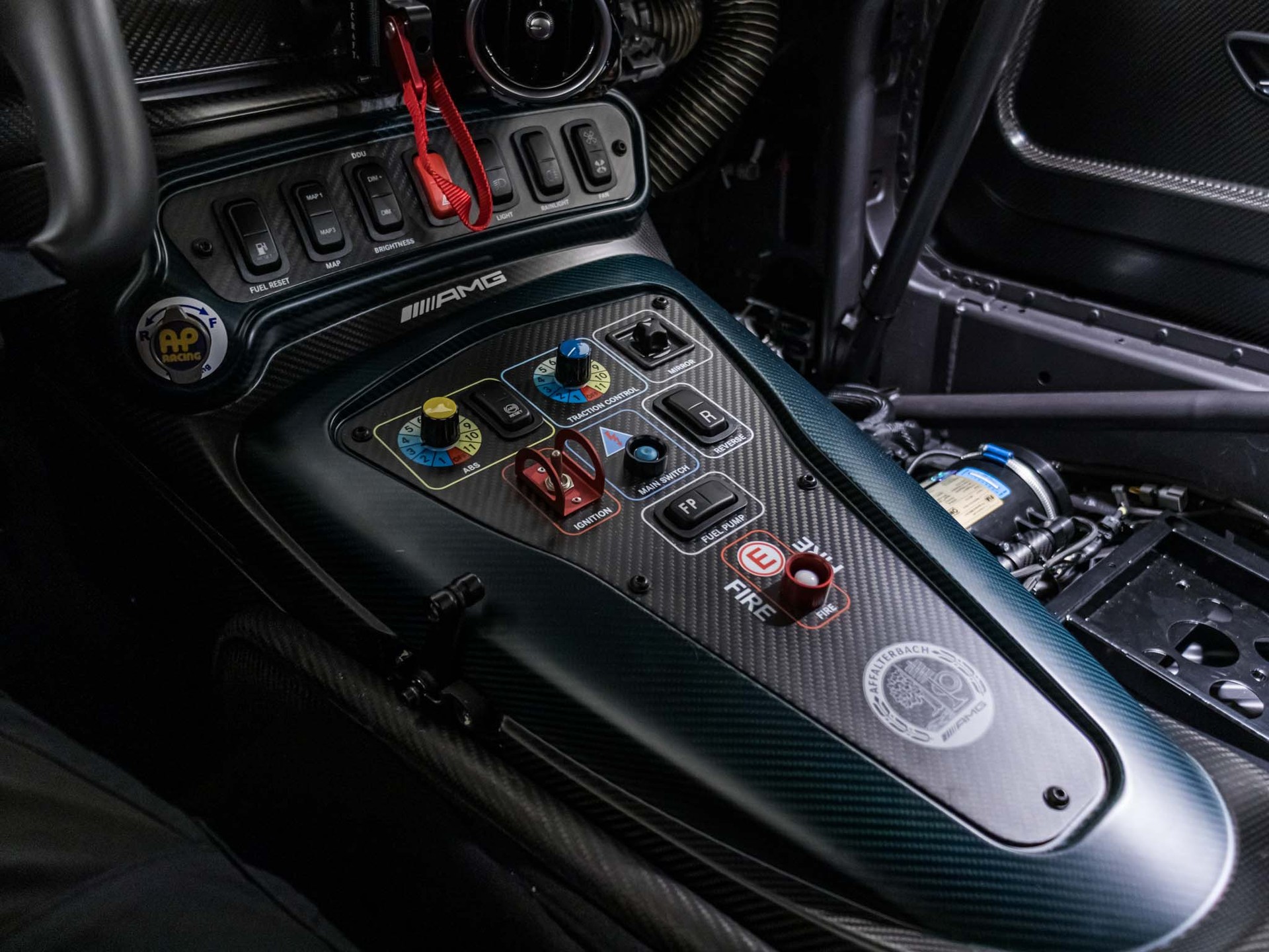 MERCEDES-BENZ AMG GT 2 PRO-image-11