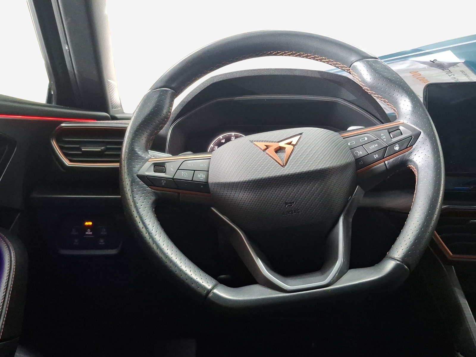 CUPRA Formentor 2.0TSI 4Drive Inicio DSG-image-9