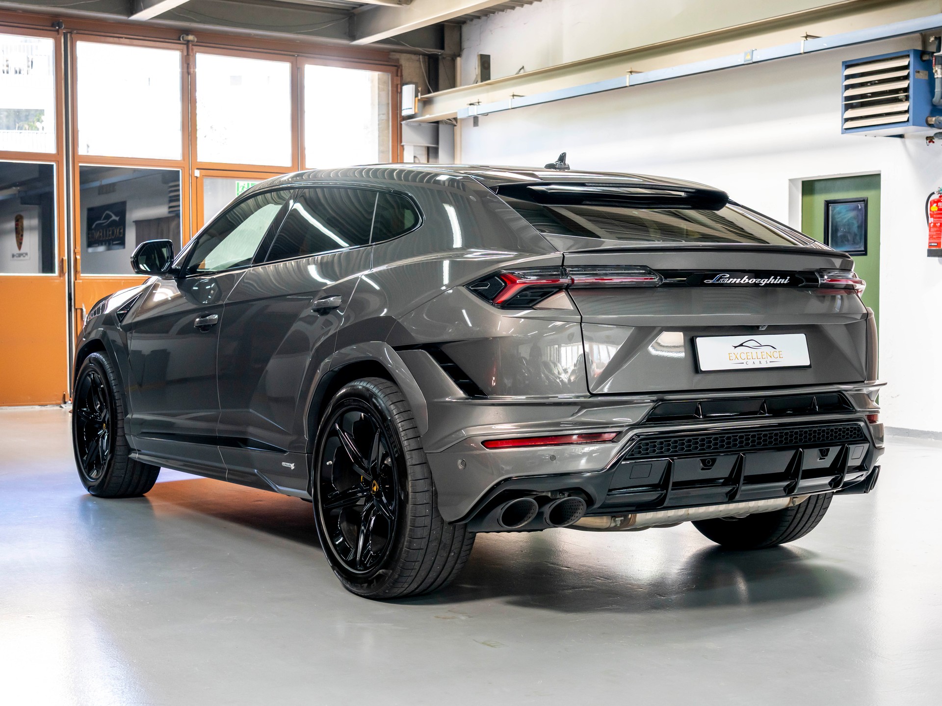 LAMBORGHINI URUS S HP 666 DERNIERE VERSION-image-5