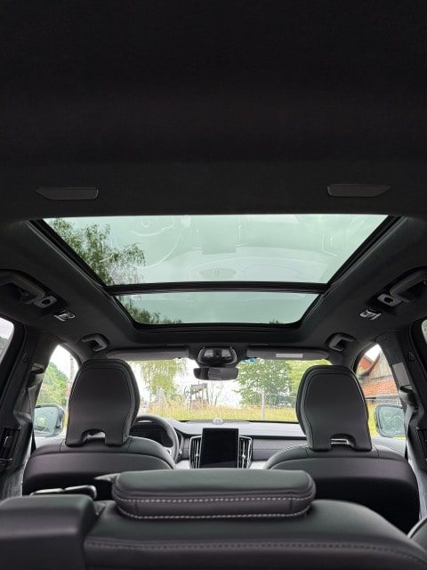 VOLVO XC90 T8 eAWD PluginHybrid Black Edition Geartronic-image-13