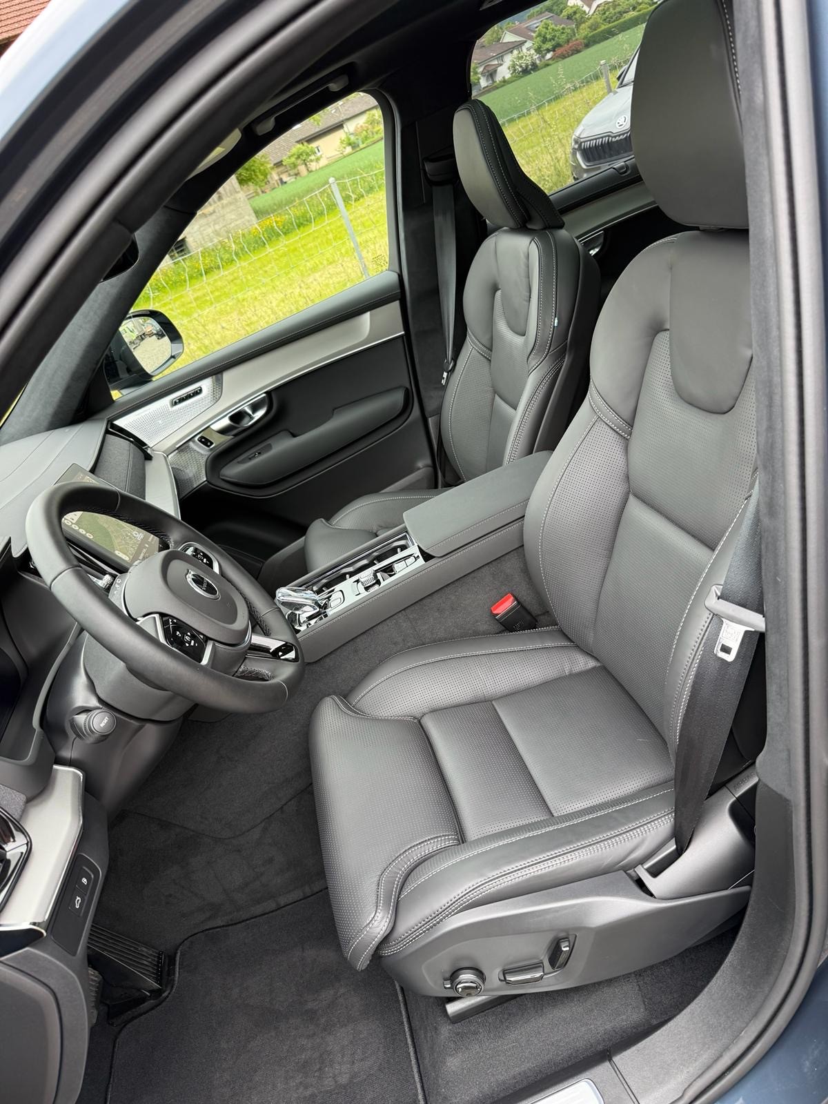 VOLVO XC90 T8 eAWD PluginHybrid Black Edition Geartronic-image-11