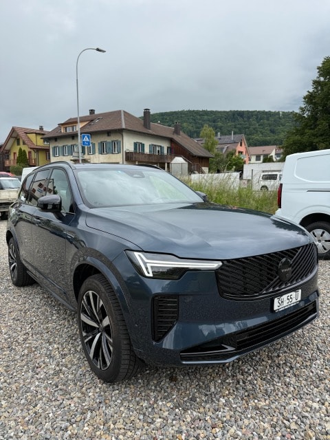 VOLVO XC90 T8 eAWD PluginHybrid Black Edition Geartronic-image-1