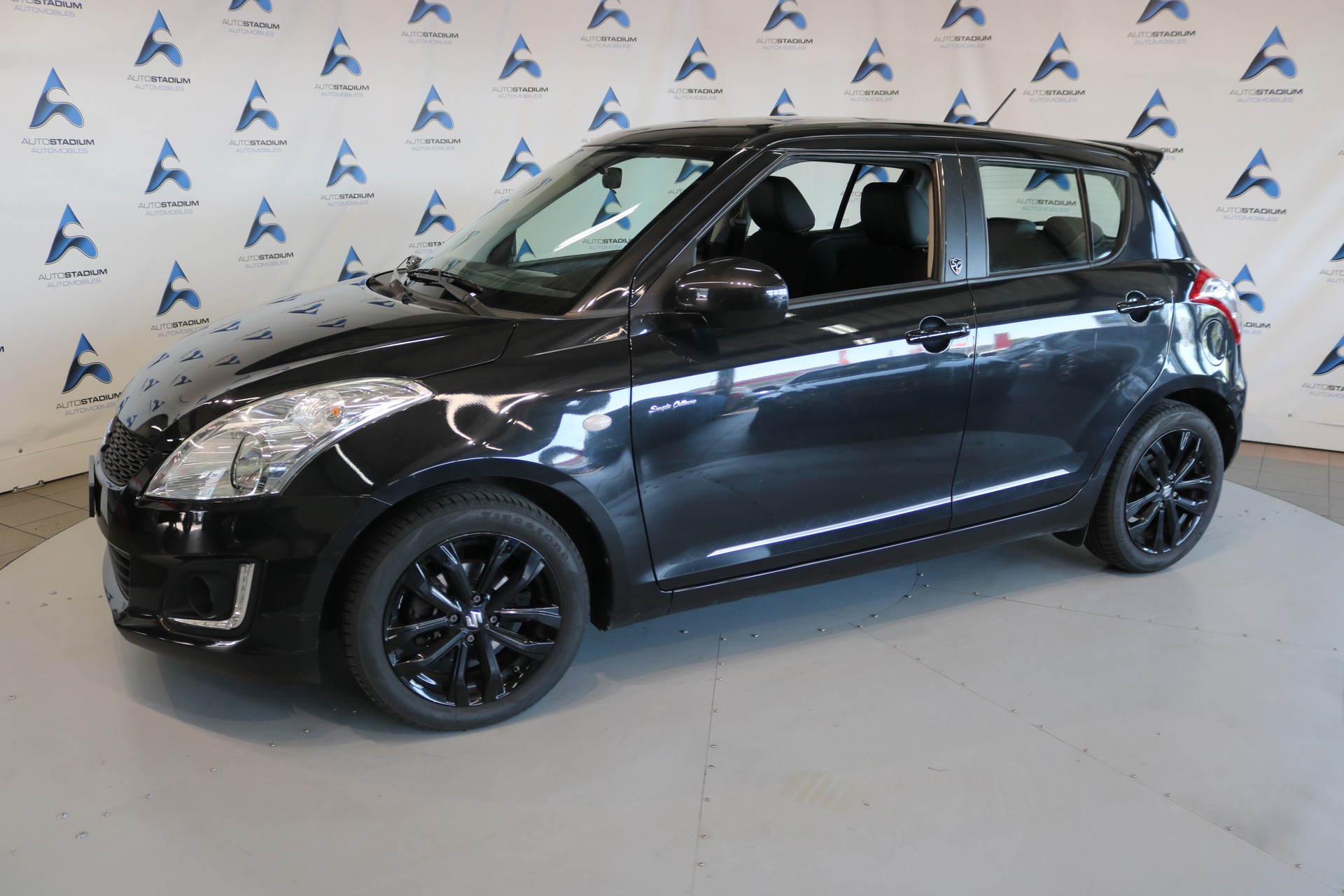 SUZUKI Swift 1.2i 16V Sergio Cellano-image-9