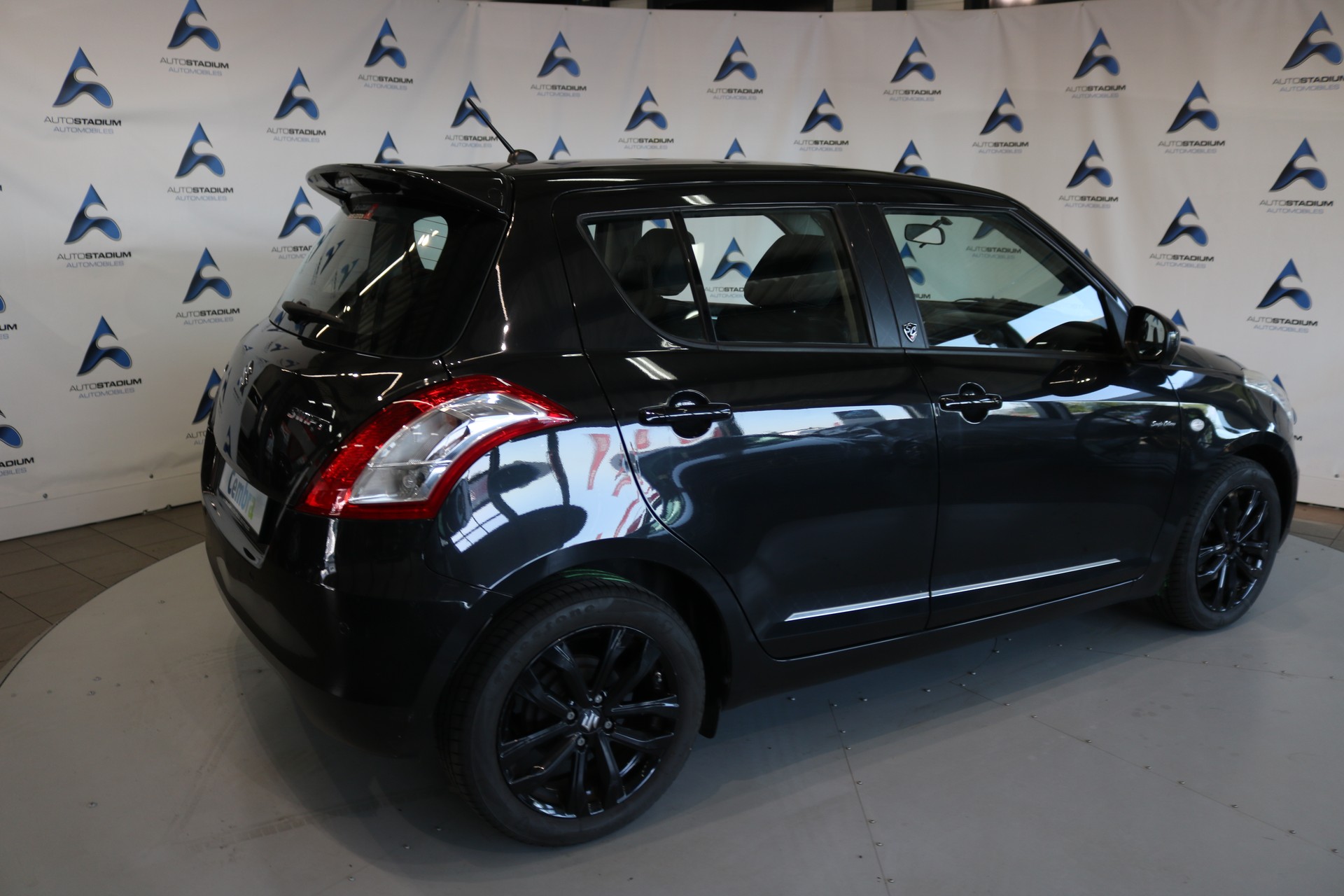 SUZUKI Swift 1.2i 16V Sergio Cellano-image-16