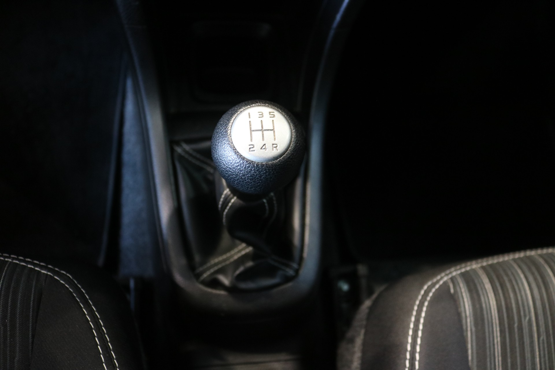SUZUKI Swift 1.2i 16V Sergio Cellano-image-31