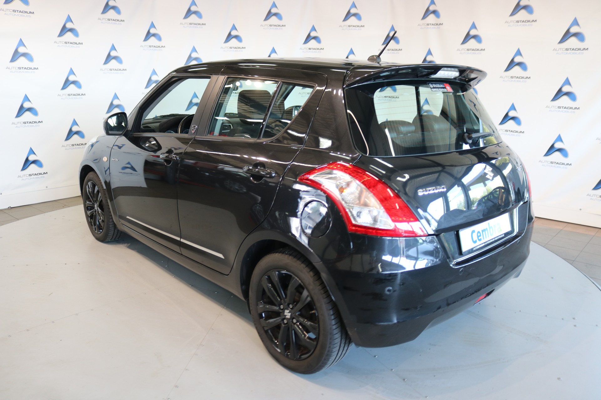 SUZUKI Swift 1.2i 16V Sergio Cellano-image-12