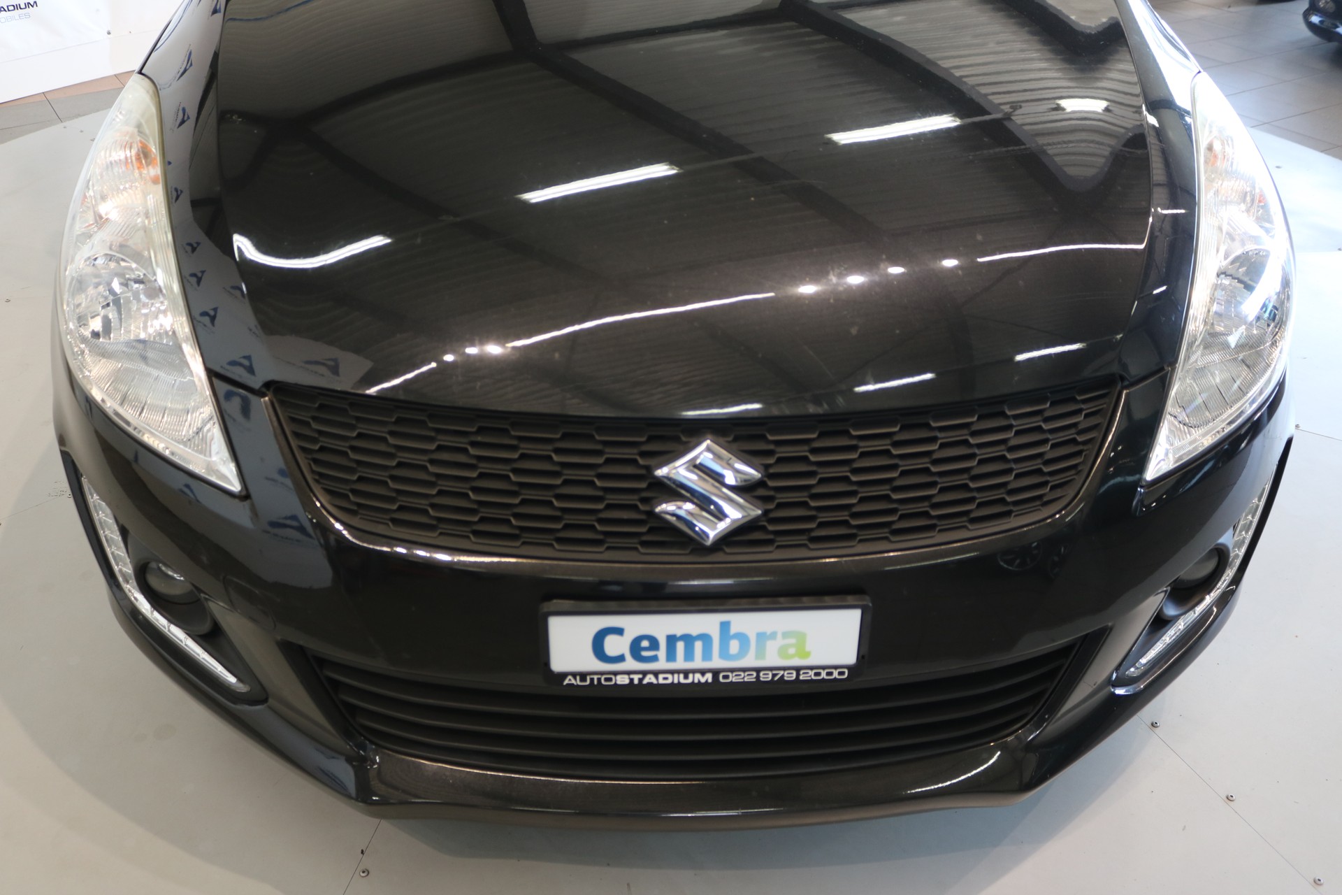 SUZUKI Swift 1.2i 16V Sergio Cellano-image-26