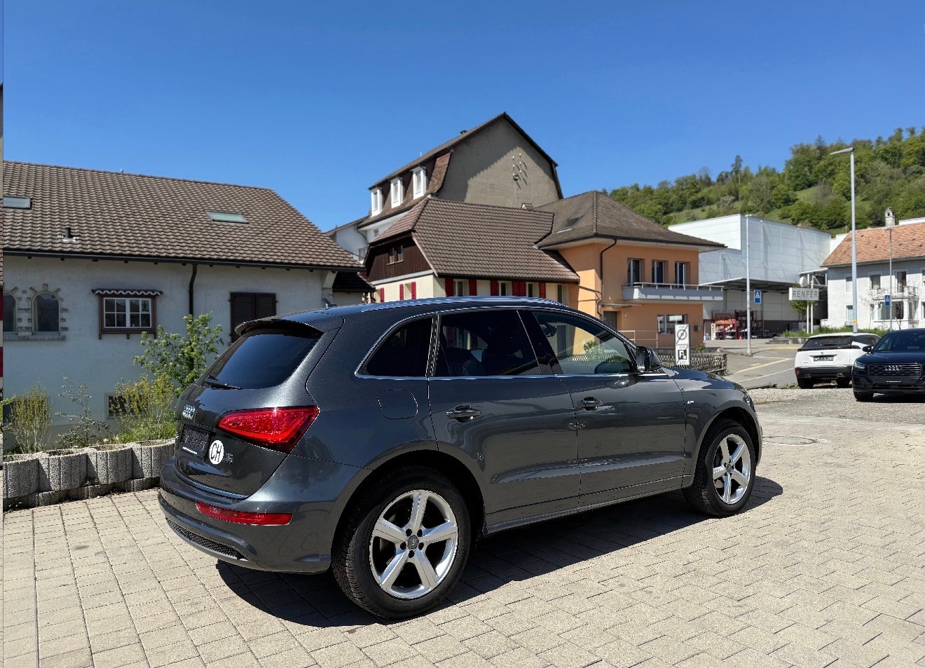 AUDI Q5 2.0 TDI quattro S-tronic-image-4