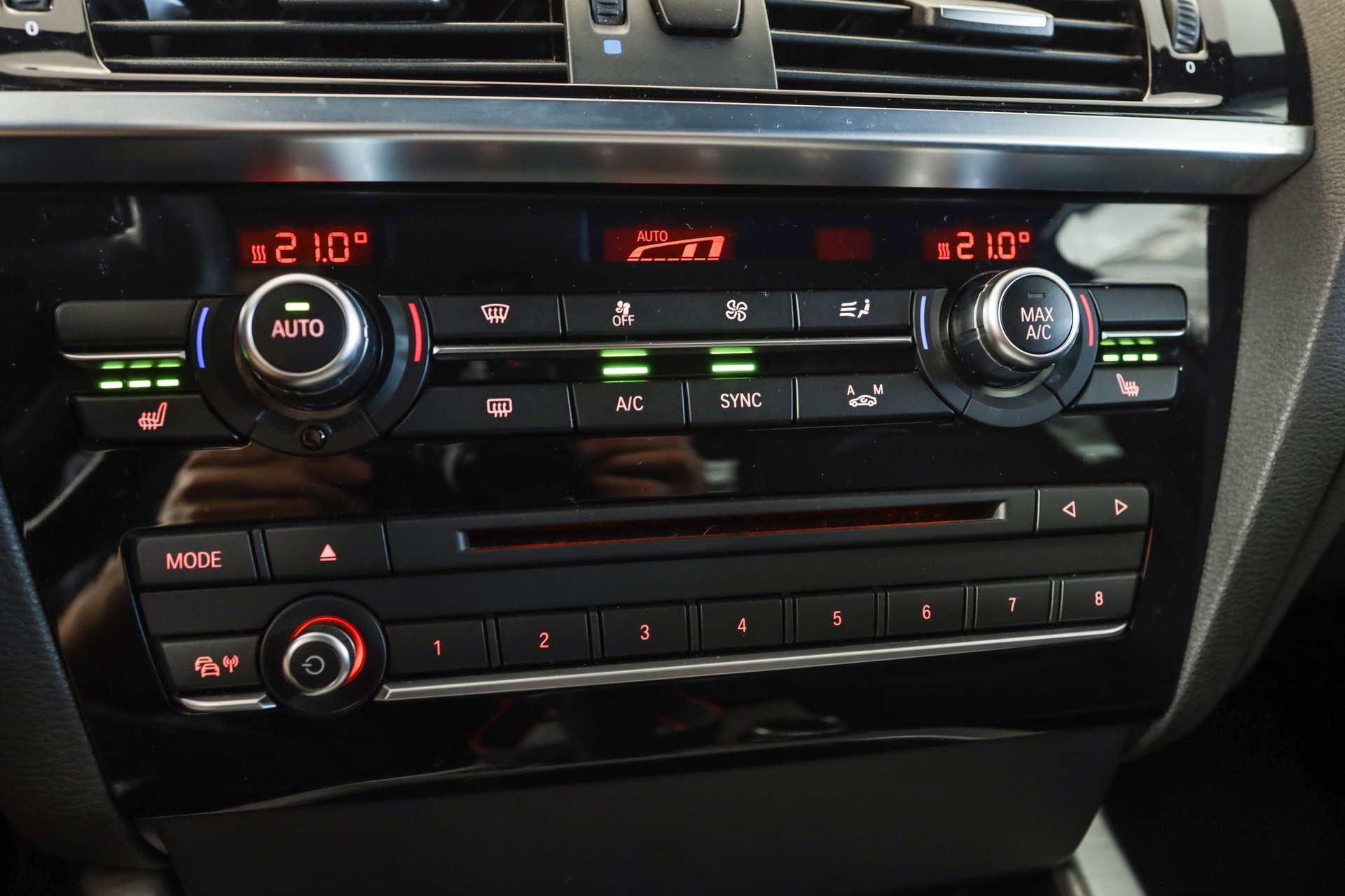 BMW X3 xDrive 20d xLine Steptronic-image-12