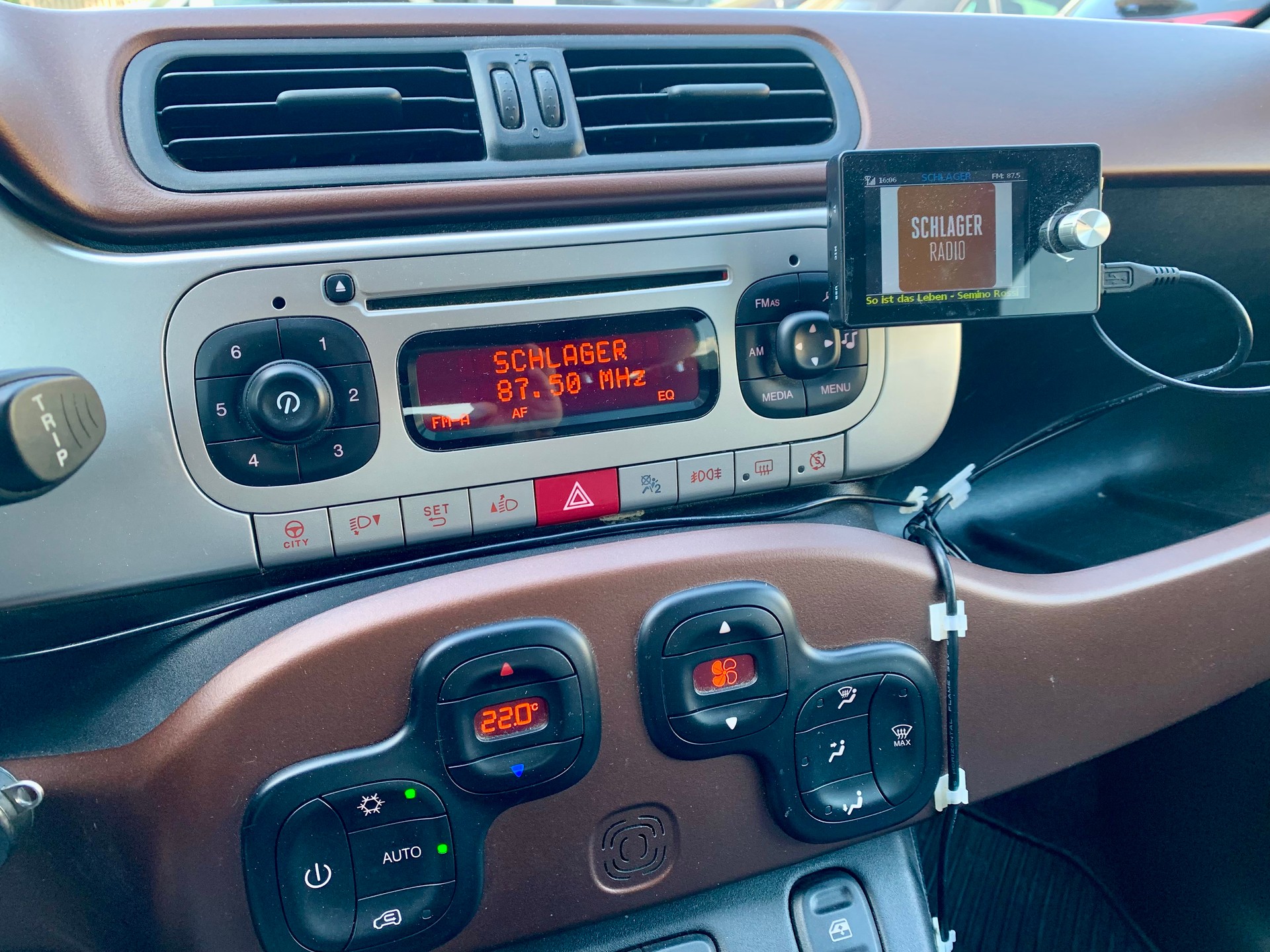 FIAT Panda 0.9T.air Cross 4x4-image-10
