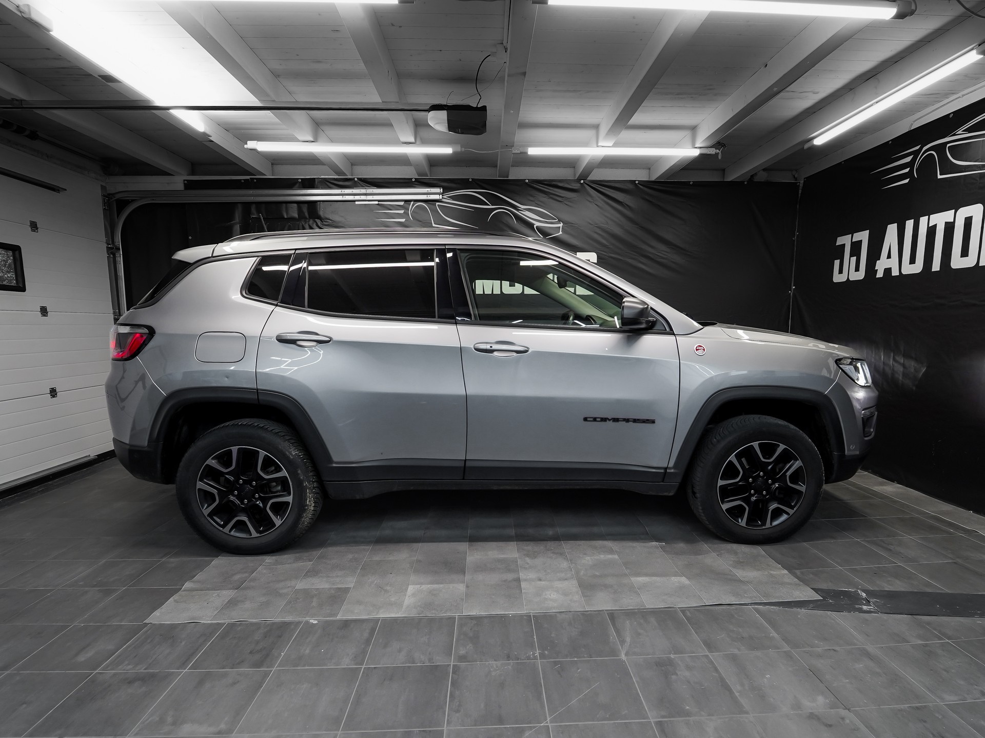 JEEP Compass 2.0CRD Trailhawk AWD 9ATX-image-7