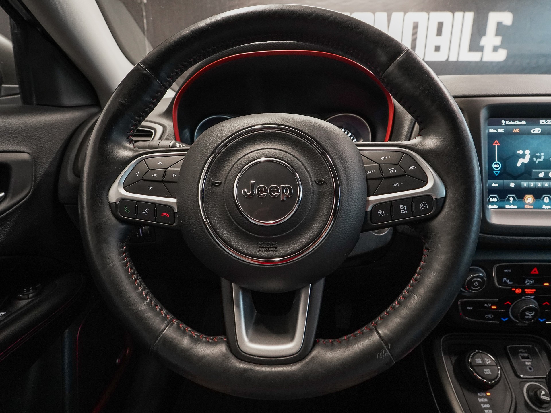 JEEP Compass 2.0CRD Trailhawk AWD 9ATX-image-12