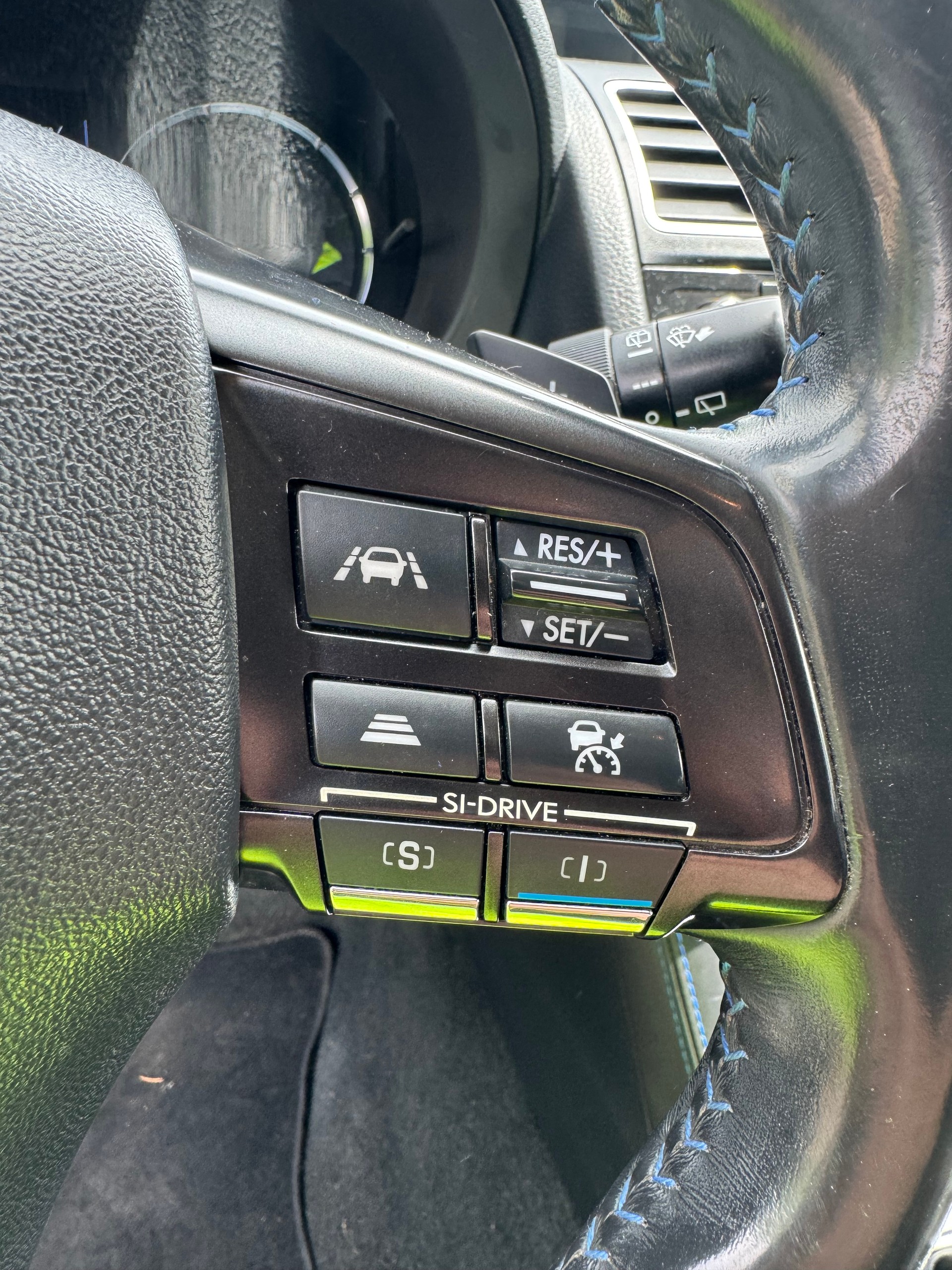 SUBARU Levorg 1.6DIT Swiss S AWD Lineartronic-image-11